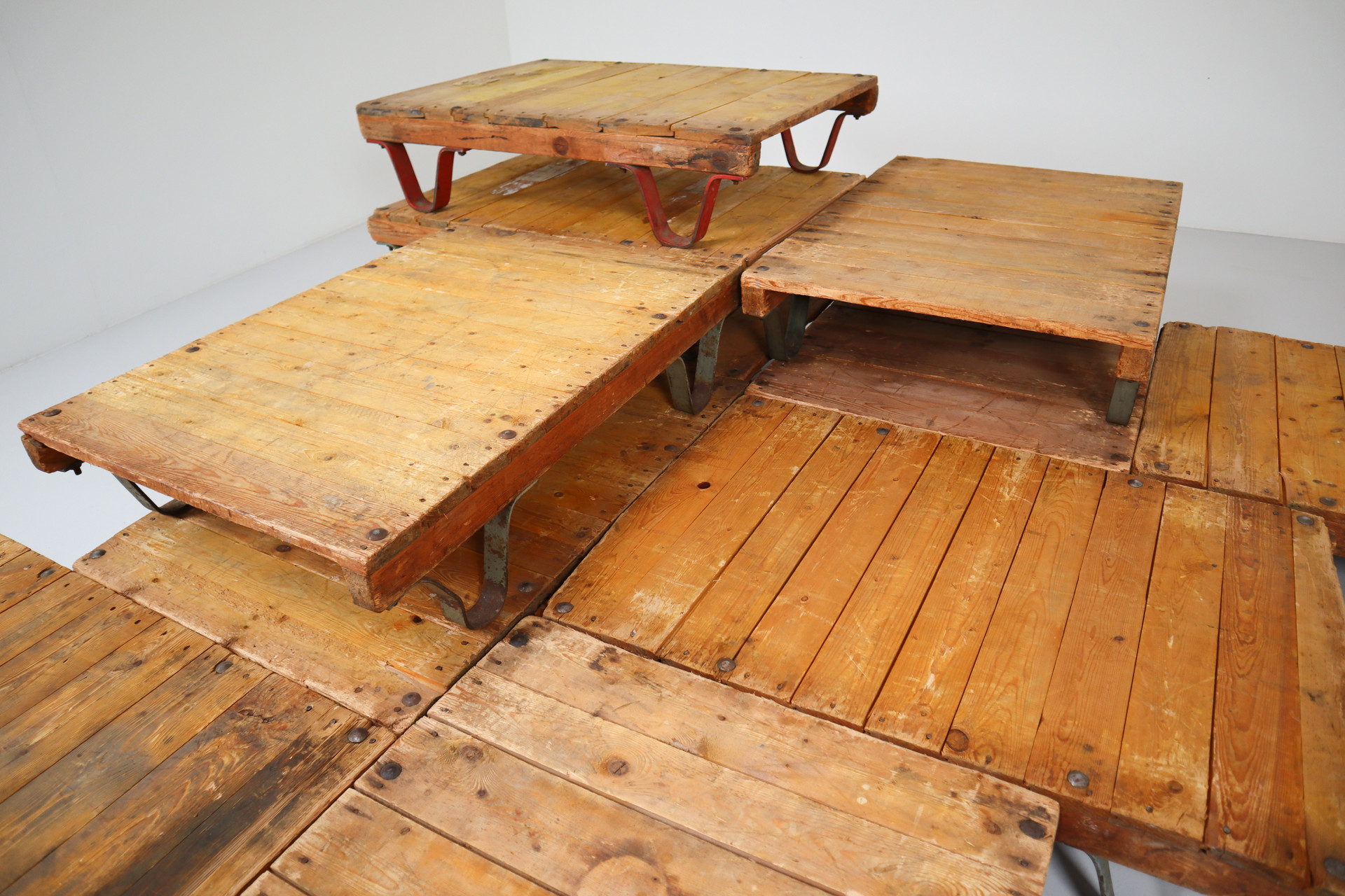 100 + antique industrial wood-iron Pallets / coffee tables Early-20th century