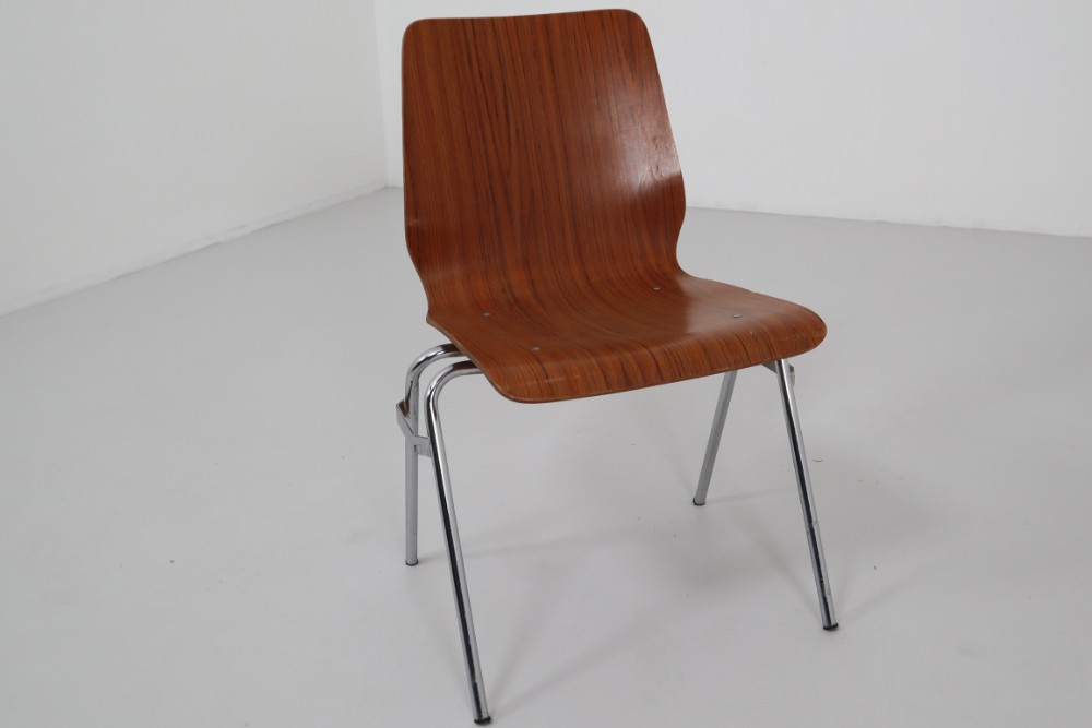 12 x Dutch Design Stacking Chairs in Plywood and Chrome 1970s Late-20th century