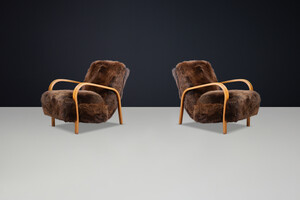 1940s Kozelka & Kropacek Armchairs in Sheepskin & Patinated Frame Mid-20th century