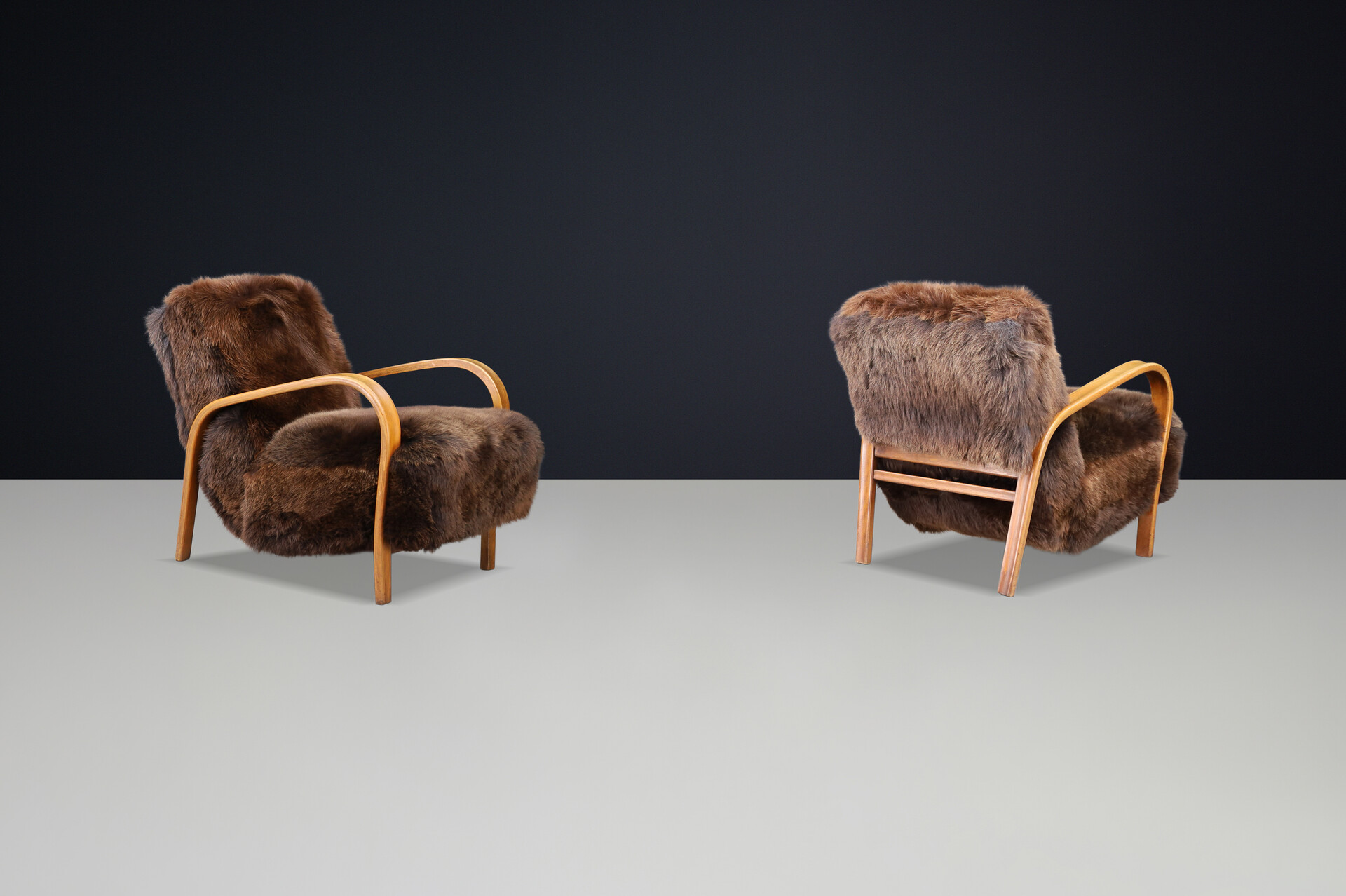 1940s Kozelka & Kropacek Armchairs in Sheepskin & Patinated Frame Mid-20th century