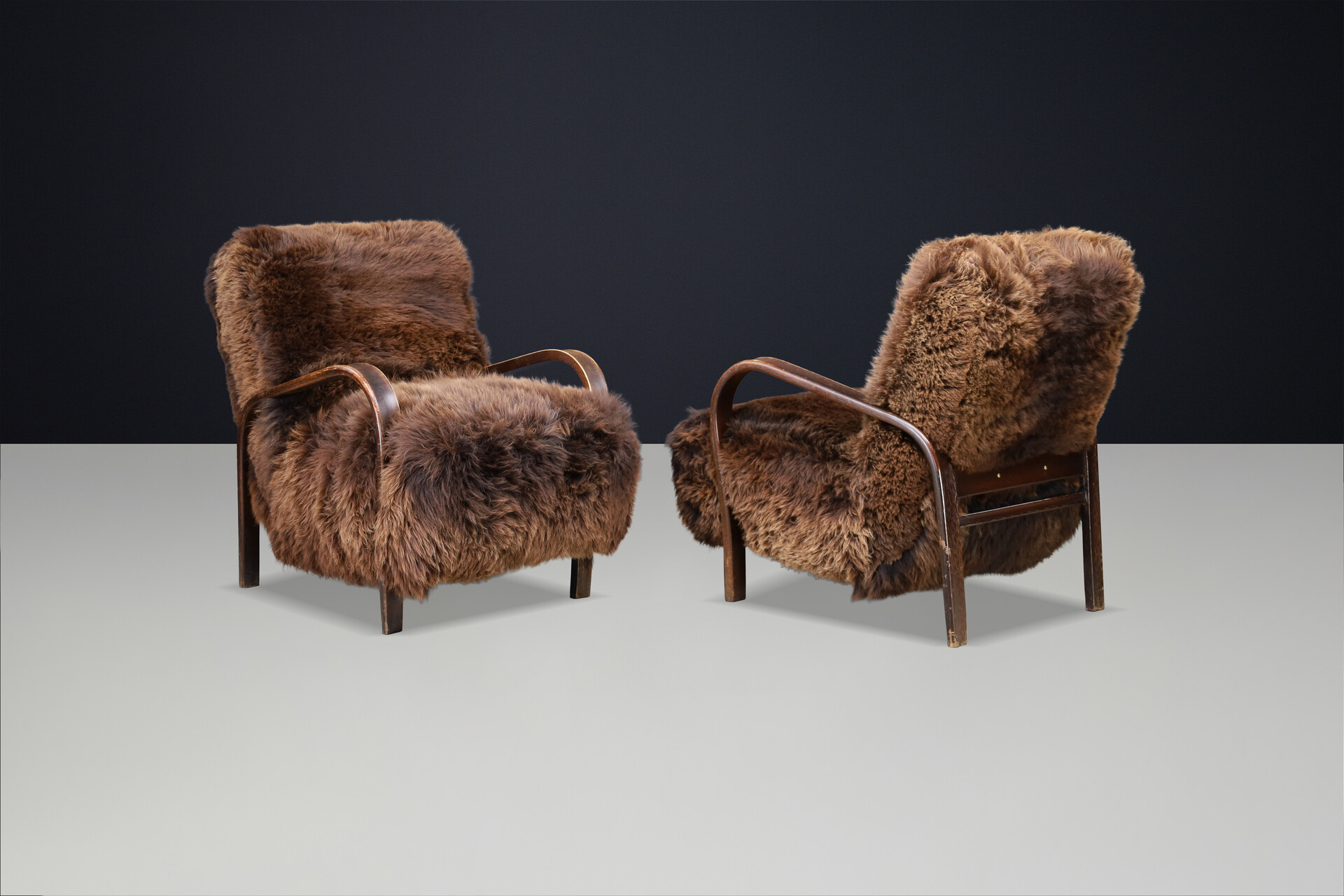 1940s Kozelka & Kropacek Armchairs in Sheepskin & Patinated Frame Mid-20th century