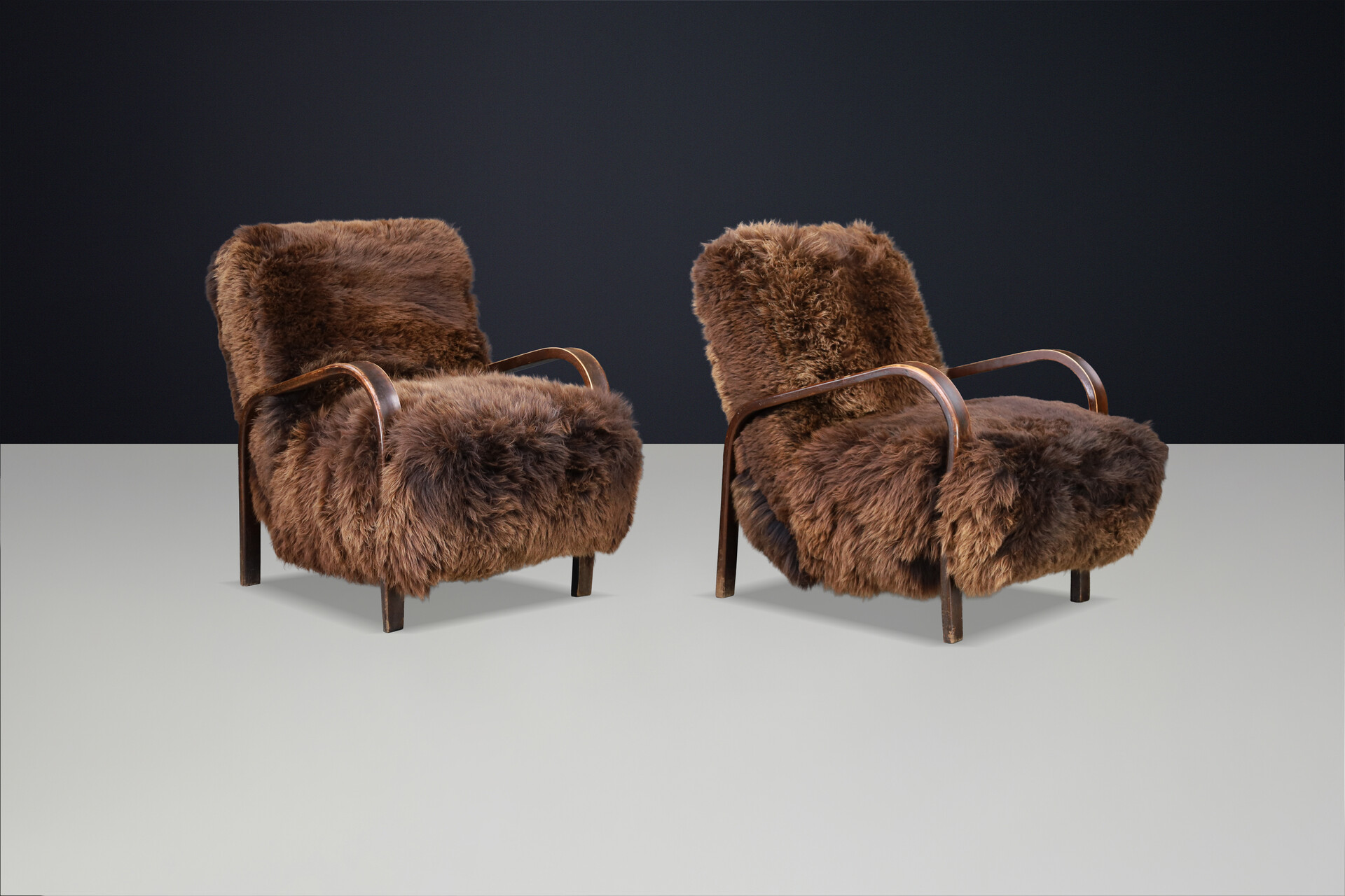 1940s Kozelka & Kropacek Armchairs in Sheepskin & Patinated Frame Mid-20th century