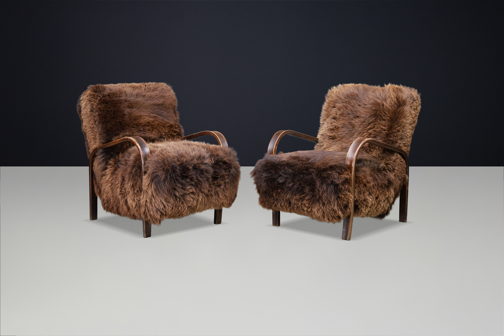 1940s Kozelka & Kropacek Armchairs in Sheepskin & Patinated Frame Mid-20th century