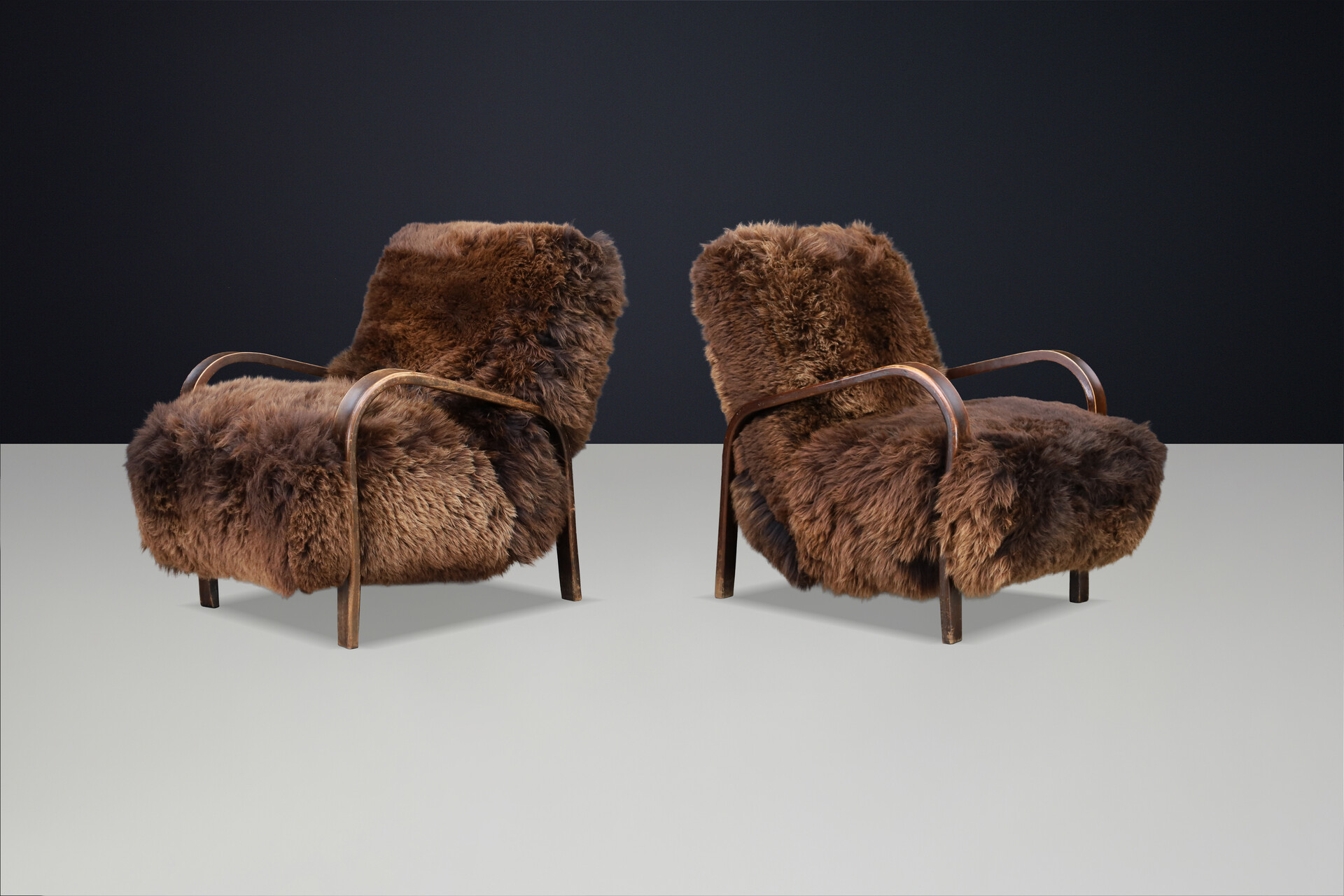 1940s Kozelka & Kropacek Armchairs in Sheepskin & Patinated Frame Mid-20th century