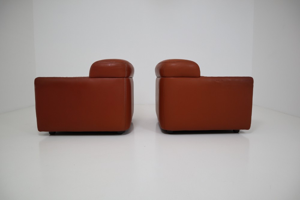 1970 Durlet Cognac Buffalo Neck-Leather Armchairs