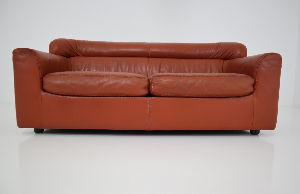 1970s Durlet Cognac Buffalo Neck-Leather Sofa