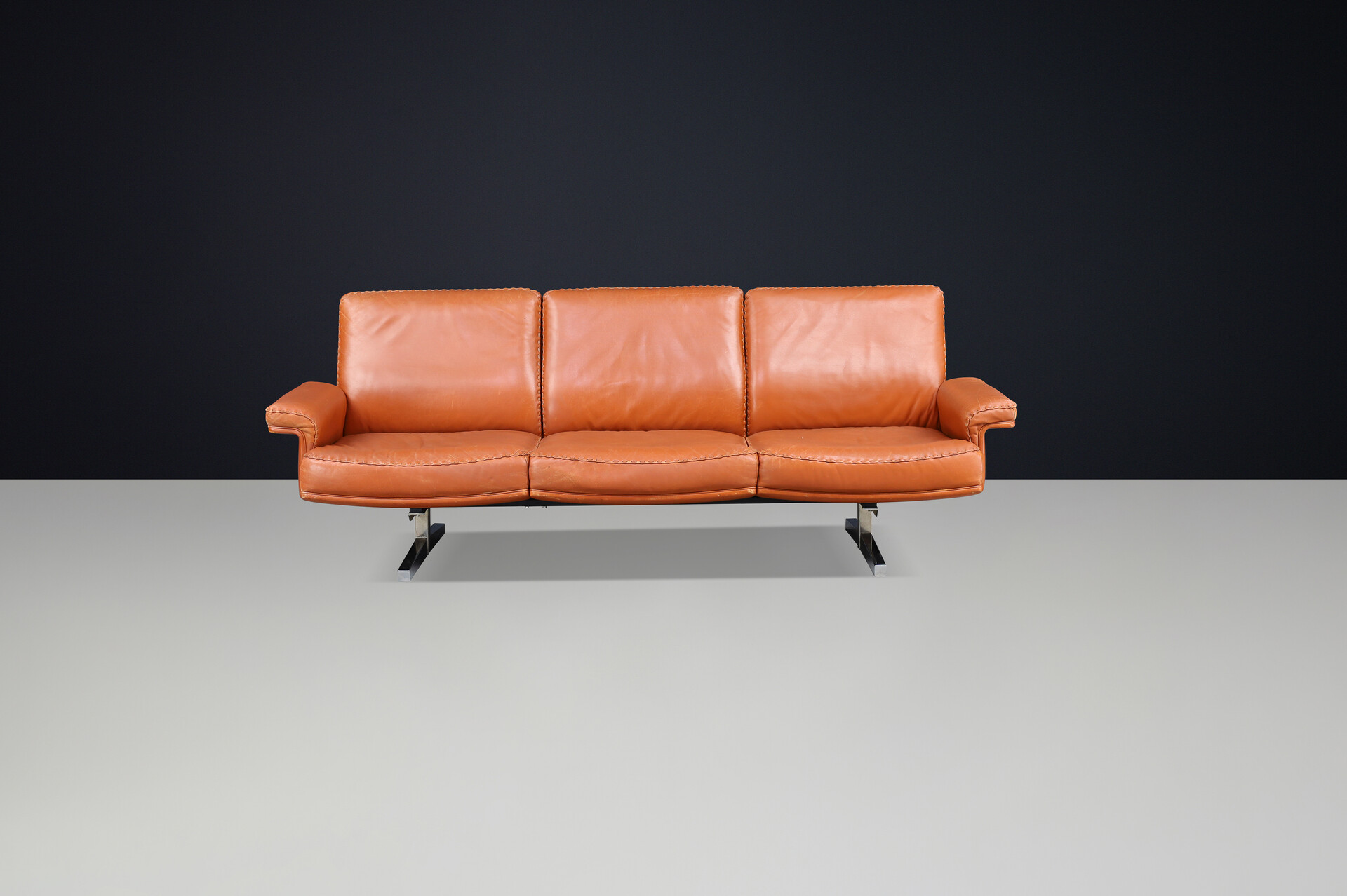 20Th Century De Sede DS-31 Cognac Leather Three-Seat Sofa, Switzerland, 1970s Late-20th century