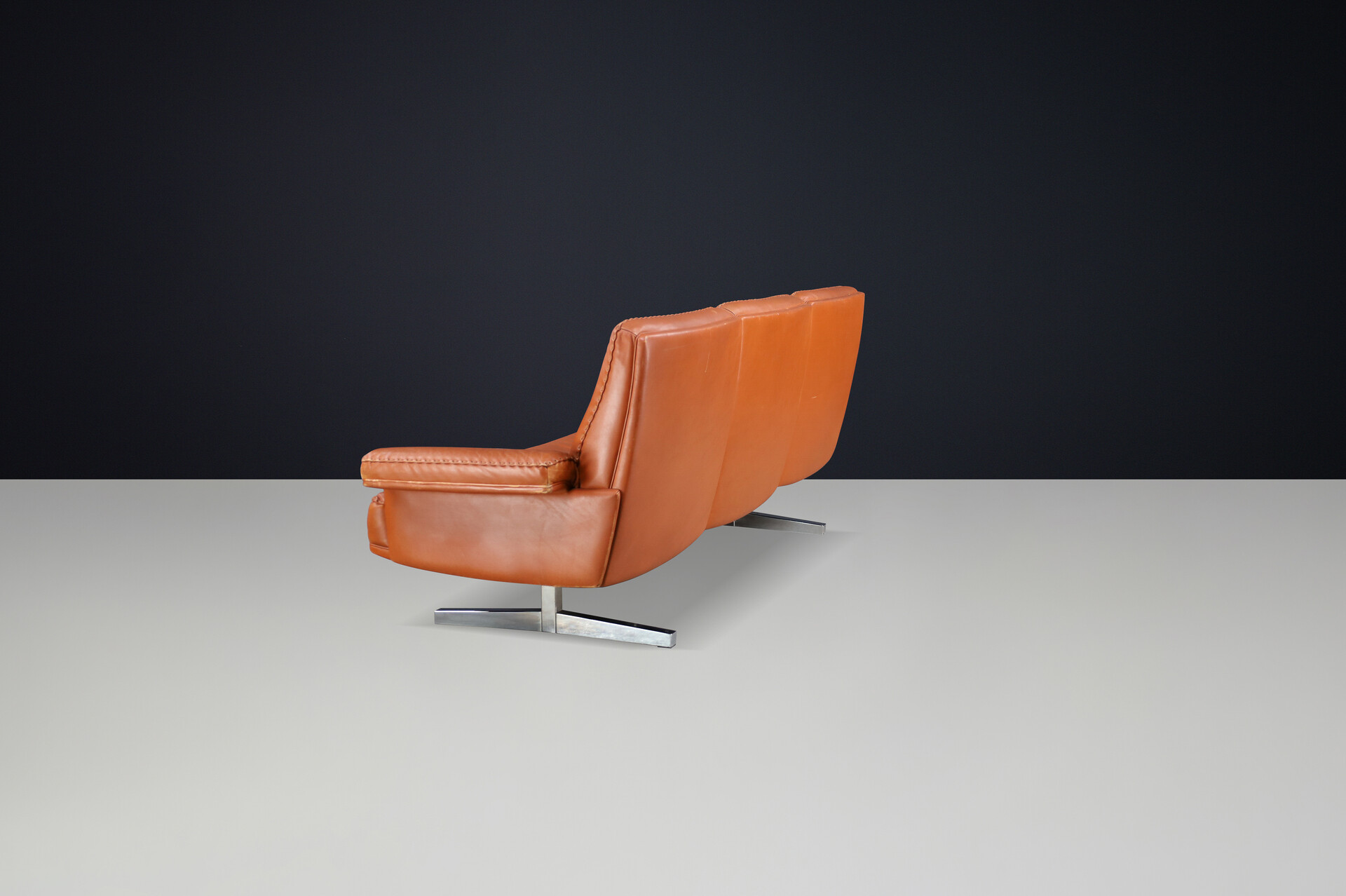 20Th Century De Sede DS-31 Cognac Leather Three-Seat Sofa, Switzerland, 1970s Late-20th century