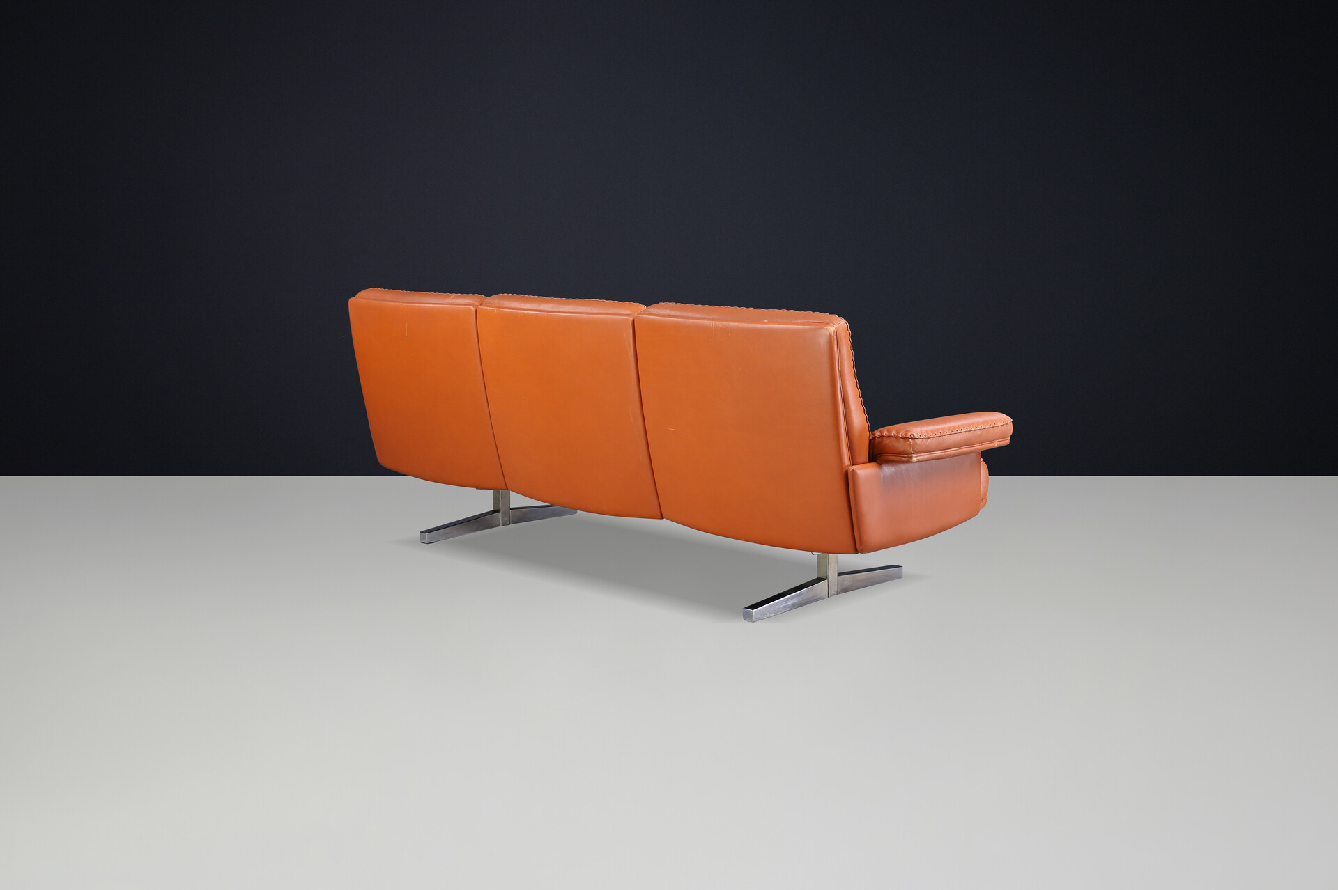 20Th Century De Sede DS-31 Cognac Leather Three-Seat Sofa, Switzerland, 1970s Late-20th century