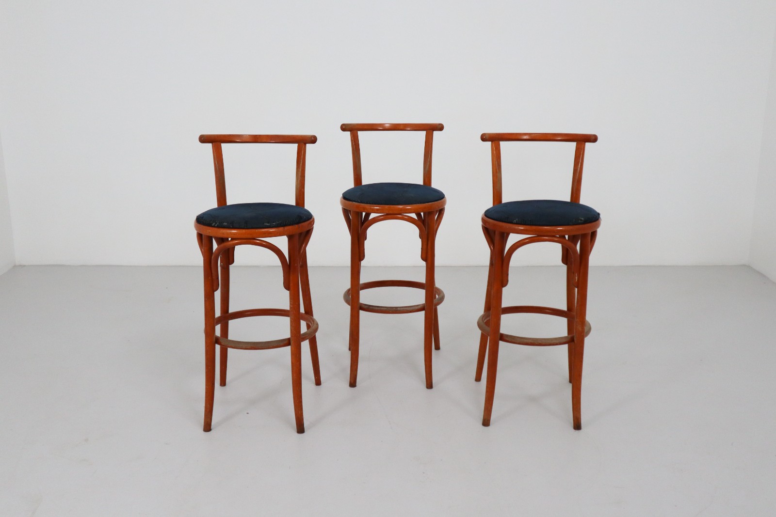 3 x Bentwood barstools by TON CZ 1960s Mid-20th century