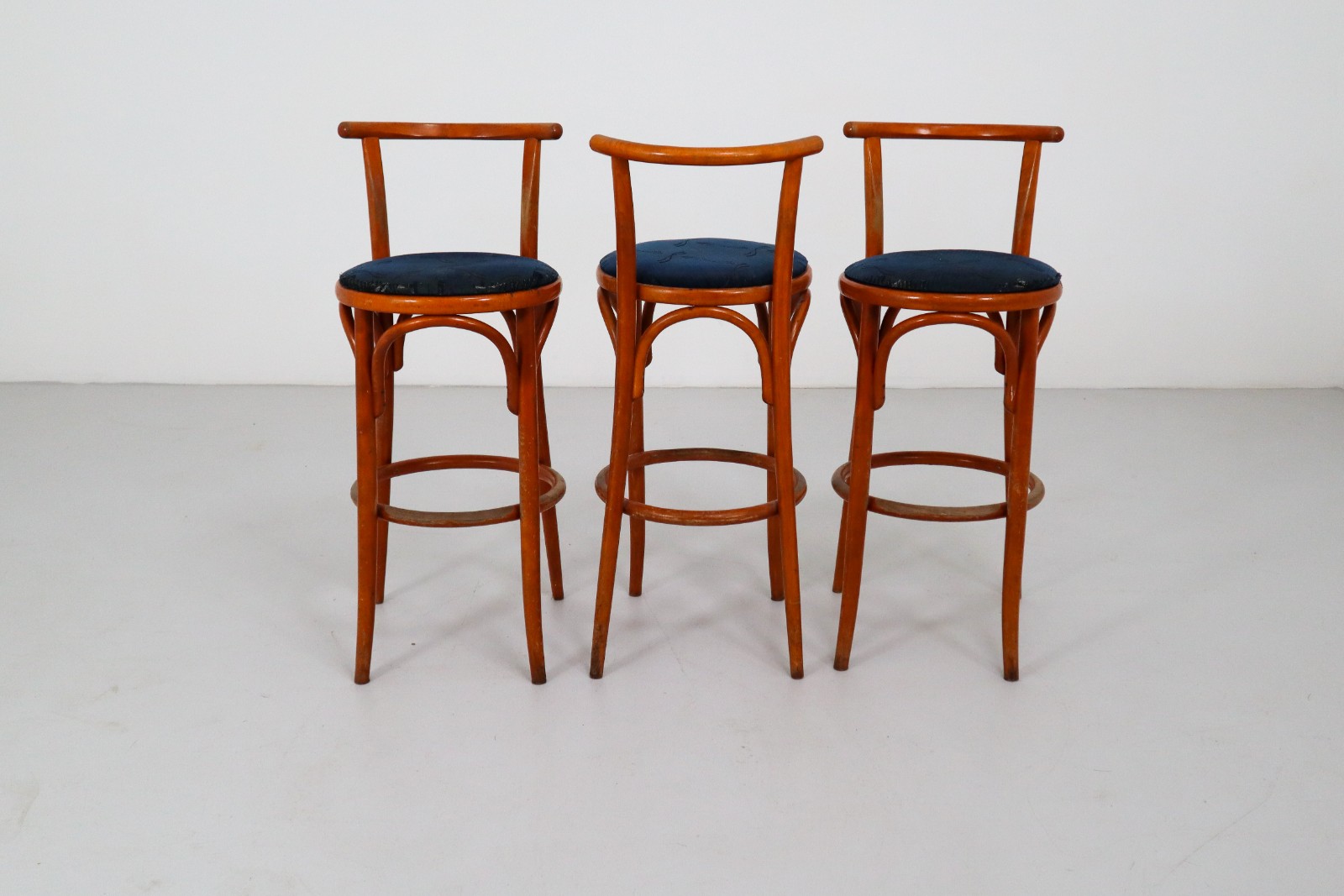 3 x Bentwood barstools by TON CZ 1960s Mid-20th century