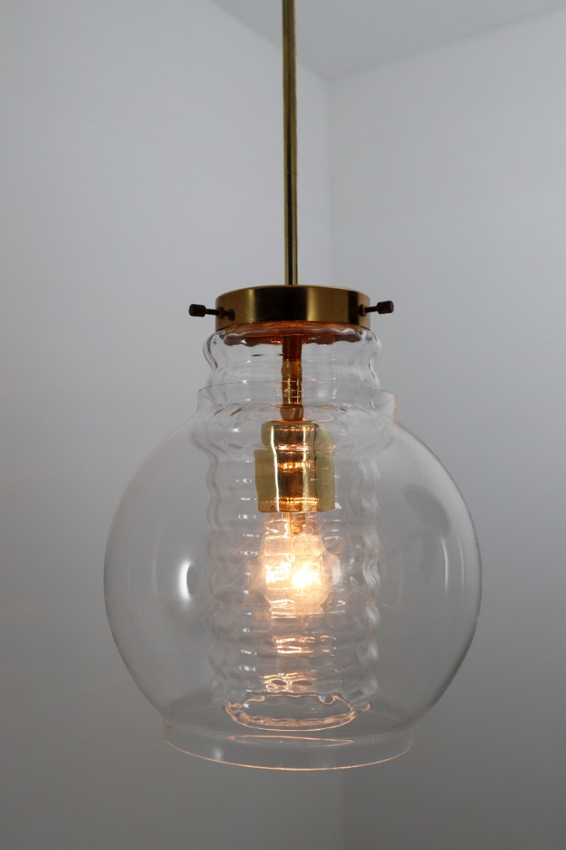 9 x Midcentury Pendants with clear Glass and Brass Europe 1960s Mid-20th century