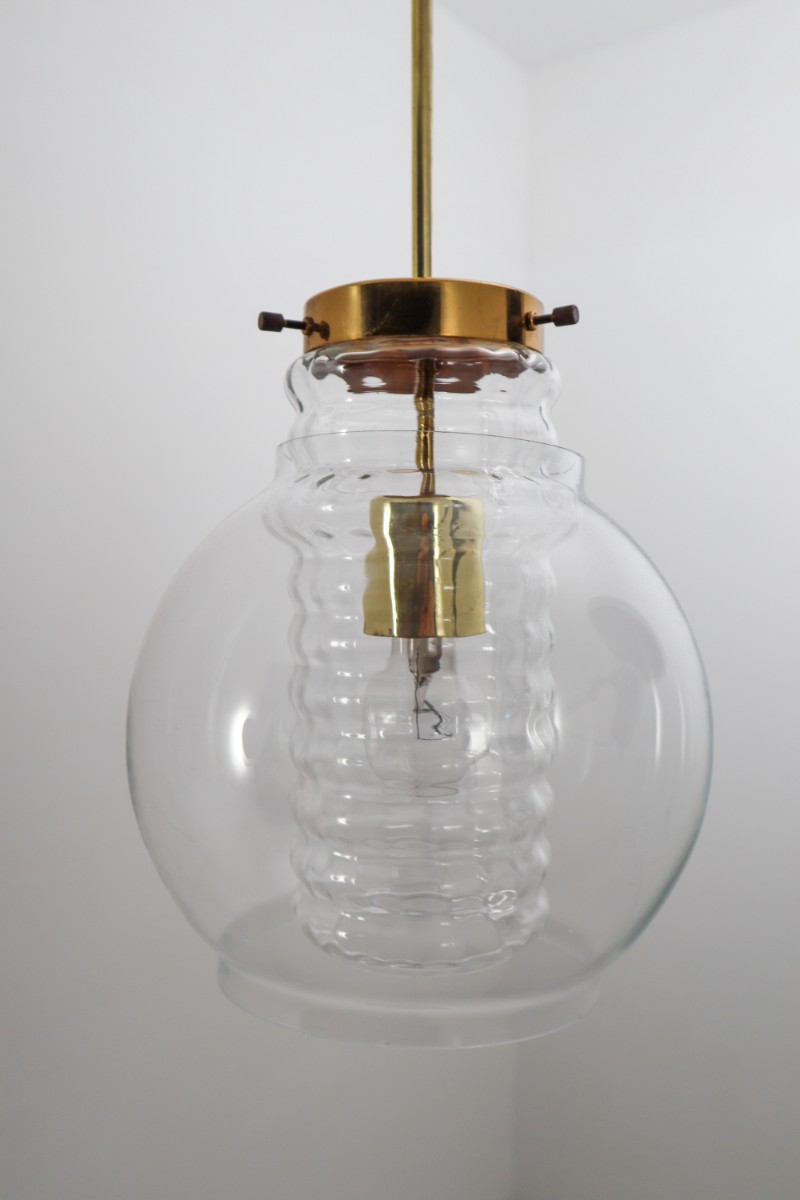 9 x Midcentury Pendants with clear Glass and Brass Europe 1960s Mid-20th century