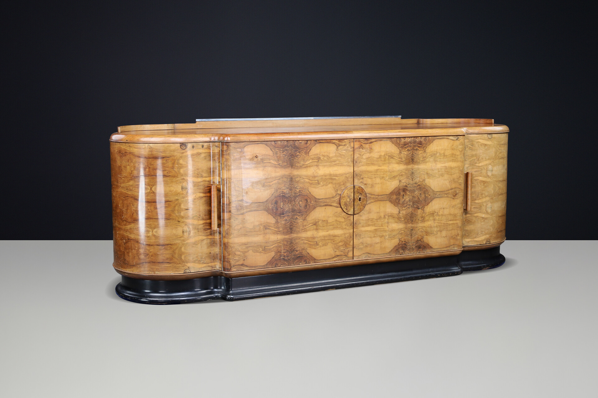 Alnut Art Deco Sideboard by Jindřich Halabala for UP Závody Czechoslovakia 1930 Early-20th century