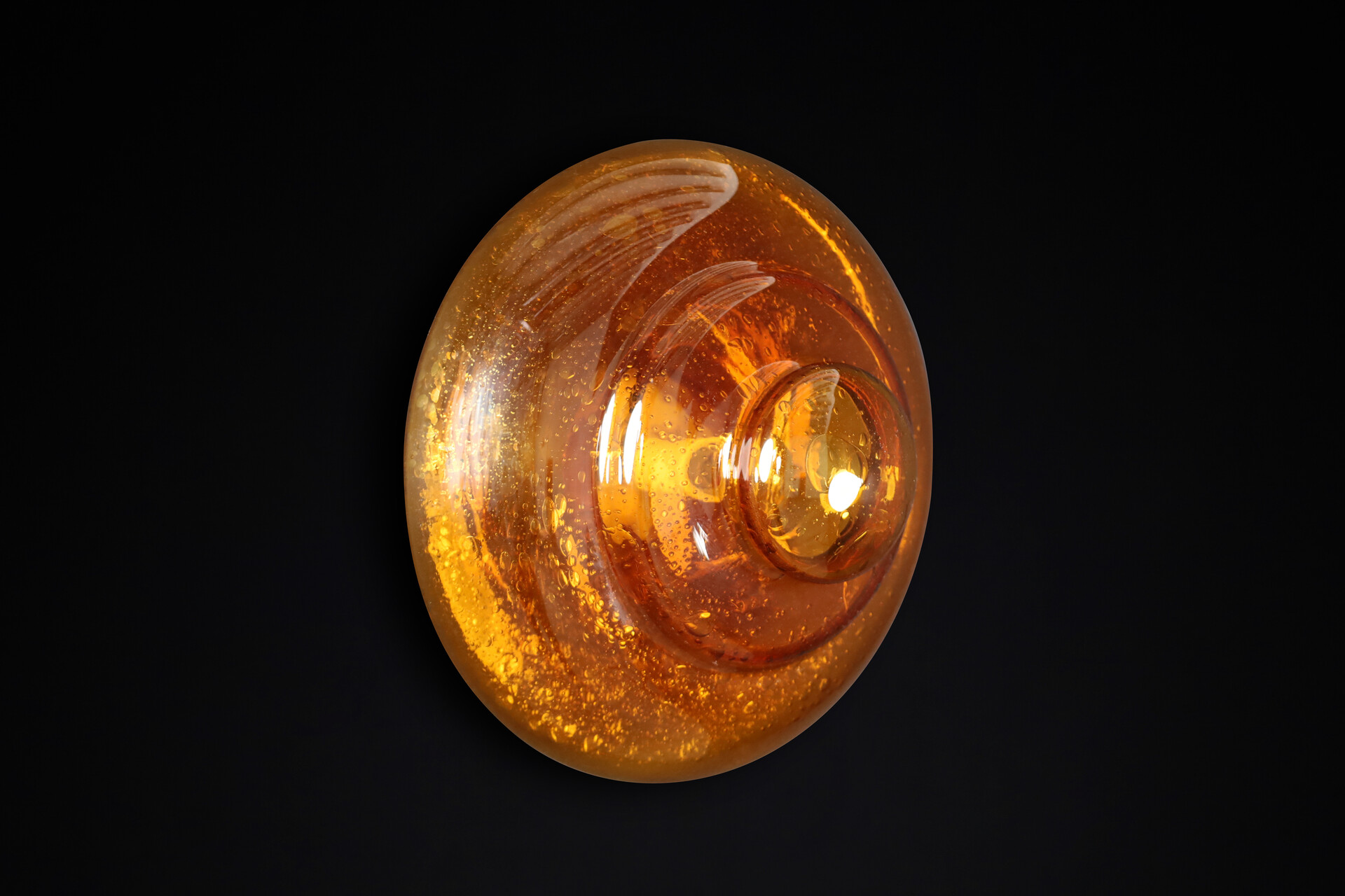 Amber Murano Glass Flush Mount or Wall Light, Italy, 1960s – Hand-Blown Mid-20th century