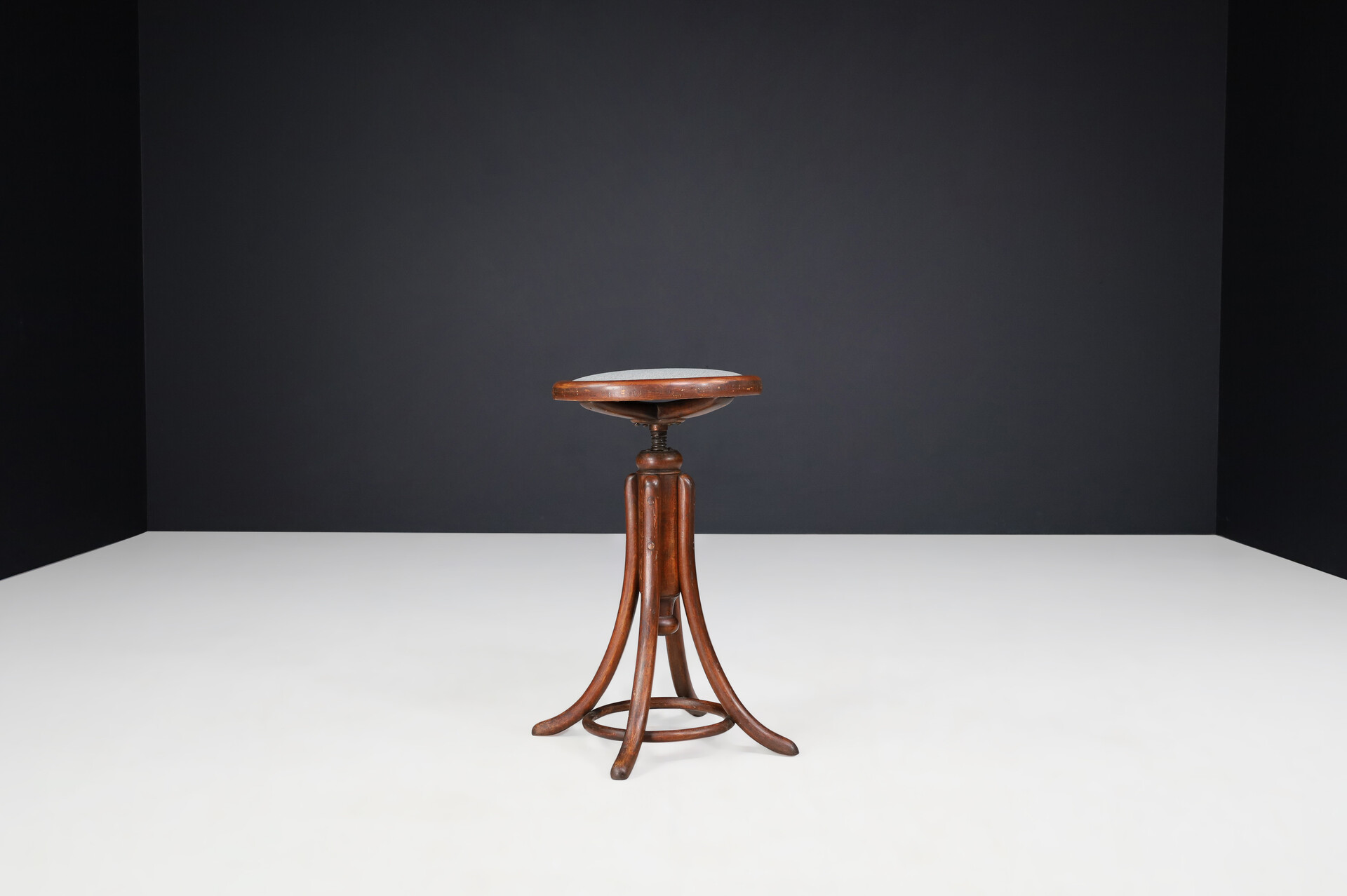 Antique Adjustable Tabouret Stool By Thonet, Austria 1910 20th century