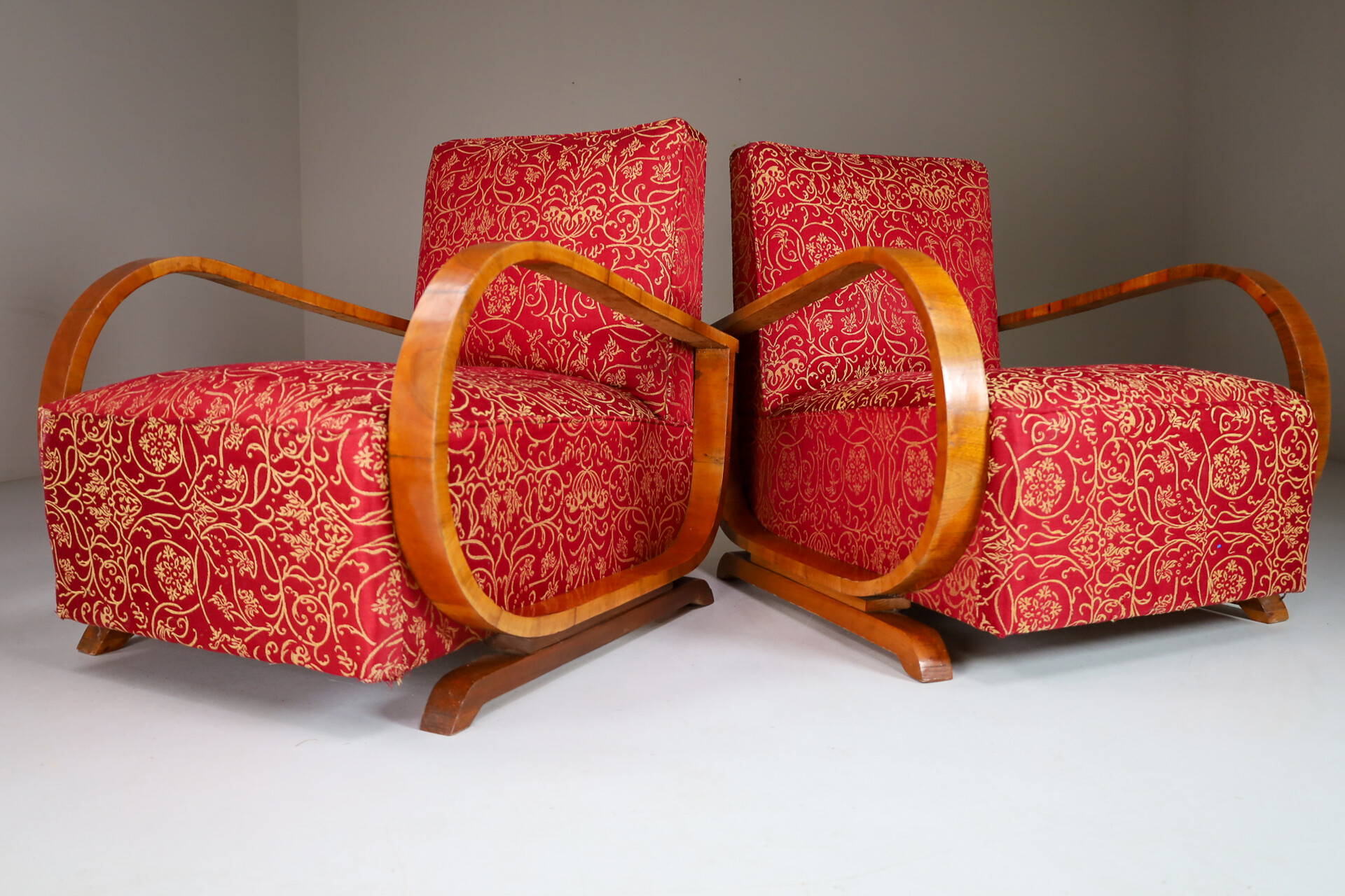 Antique / art deco Walnut armchairs in original fabric , Italiy 1930s Early-20th century