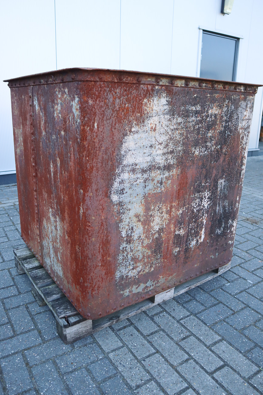 Antique Large iron water tank or Garden planter Mid-19th century