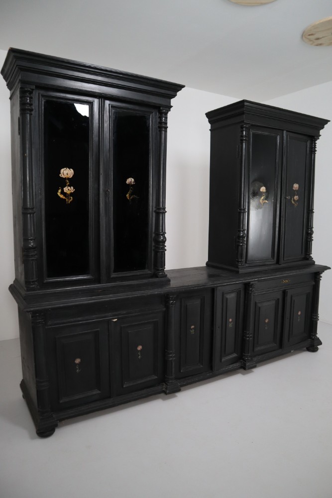 Antique Pine Bar - Shop Cabinet Late-19th century