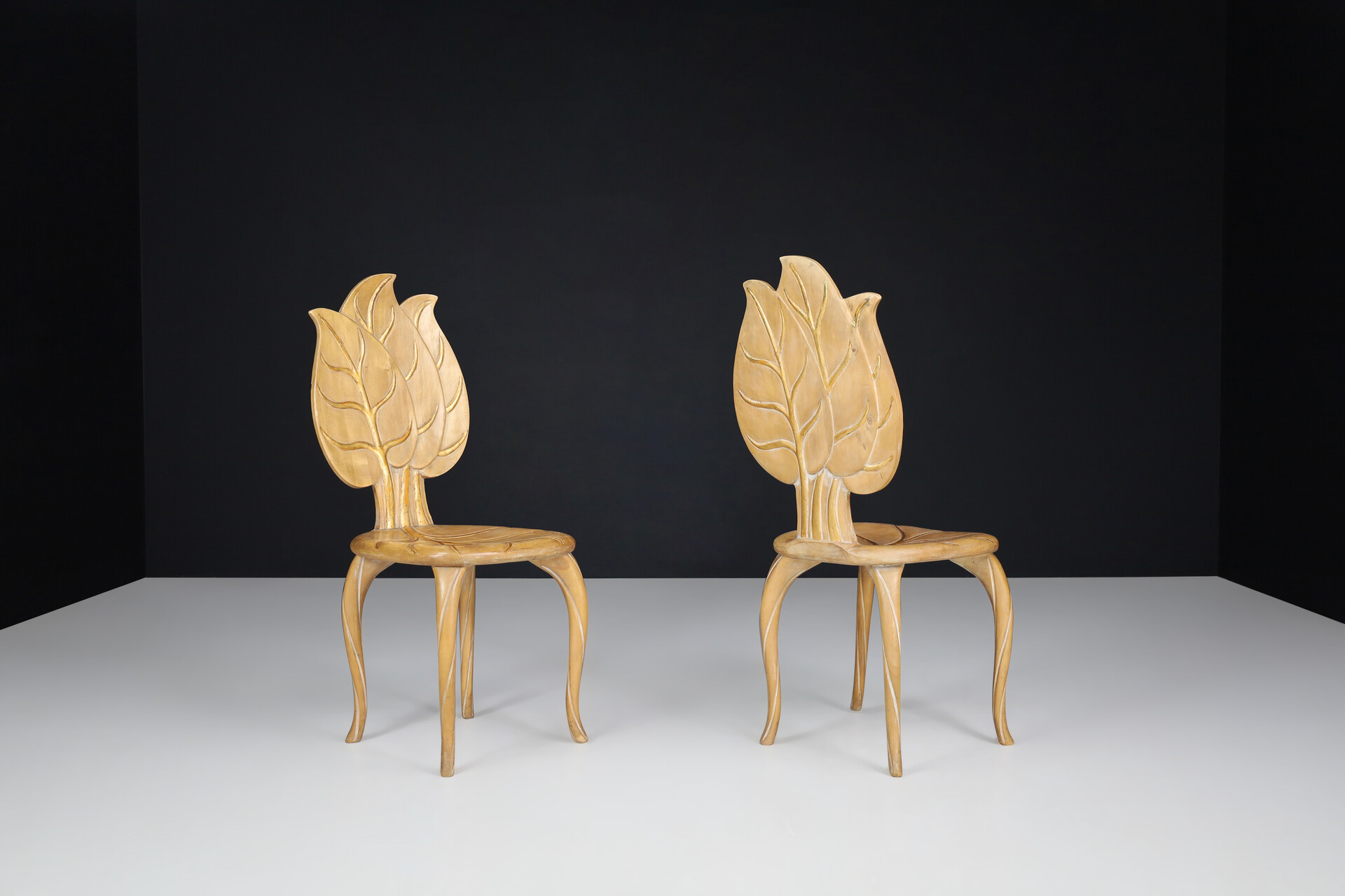 Art and craft Bartolozzi & Maioli Wooden and Gold Leaf Chairs, Italy, 1970s Late-20th century