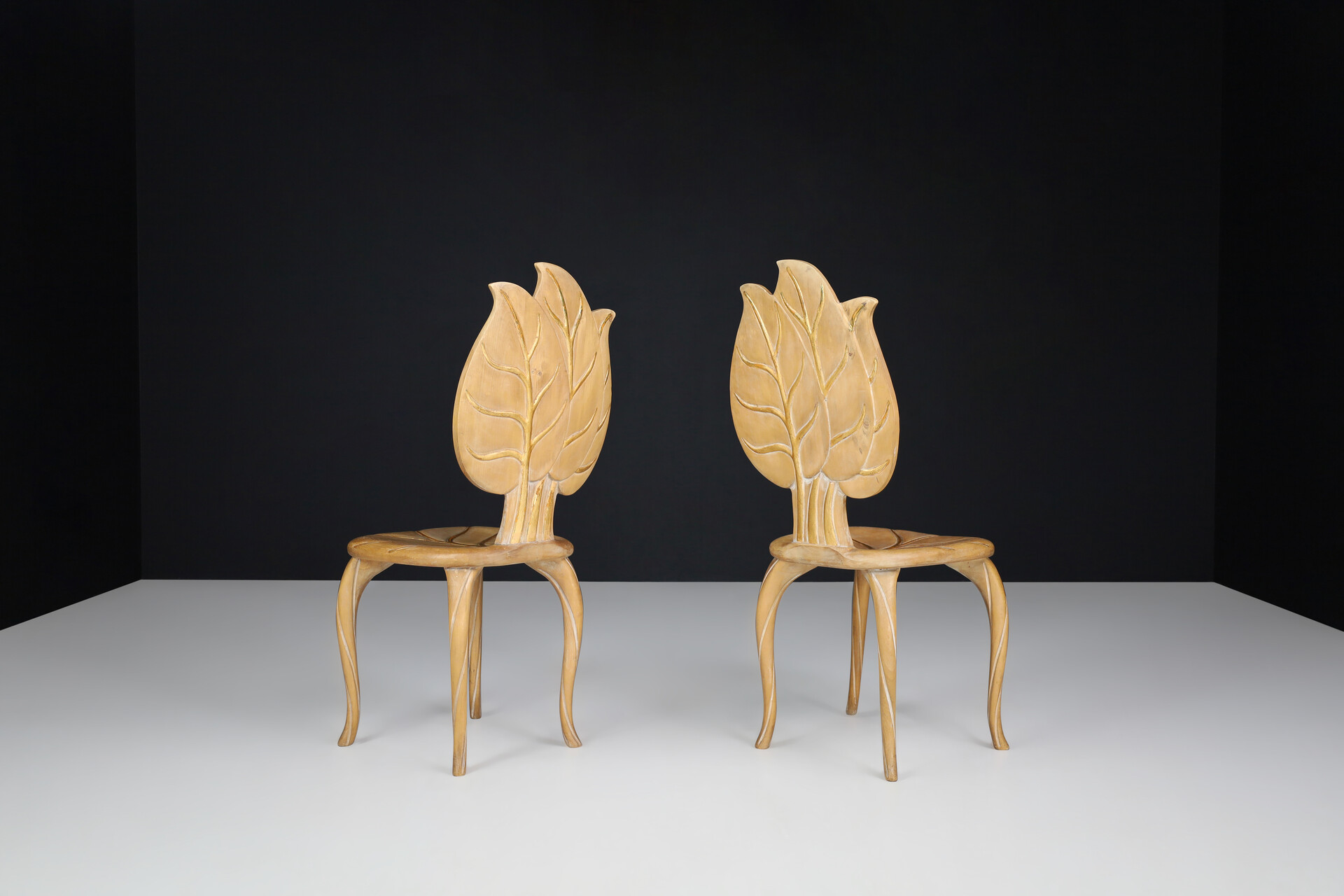 Art and craft Bartolozzi & Maioli Wooden and Gold Leaf Chairs, Italy, 1970s Late-20th century