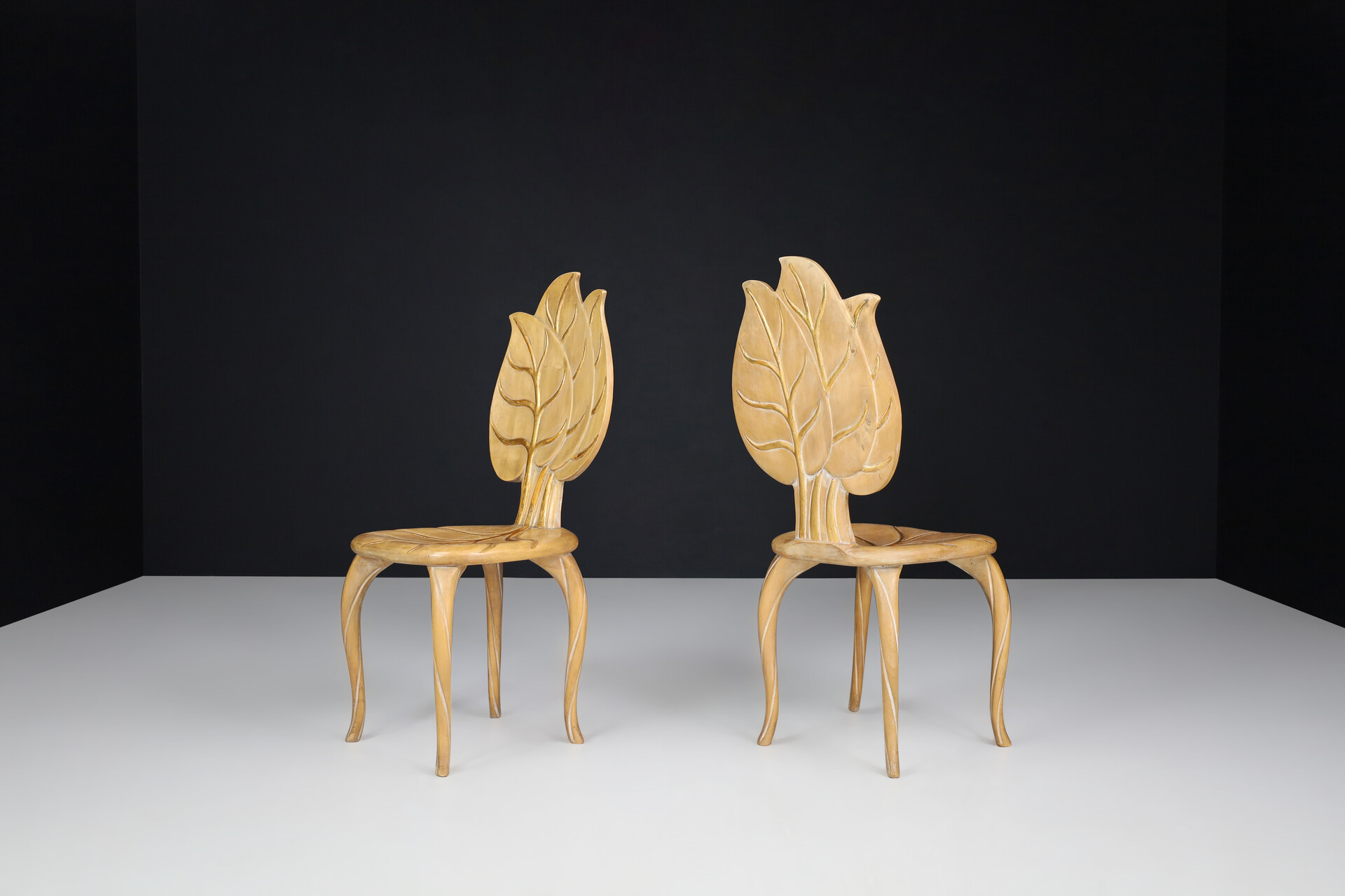 Art and craft Bartolozzi & Maioli Wooden and Gold Leaf Chairs, Italy, 1970s Late-20th century