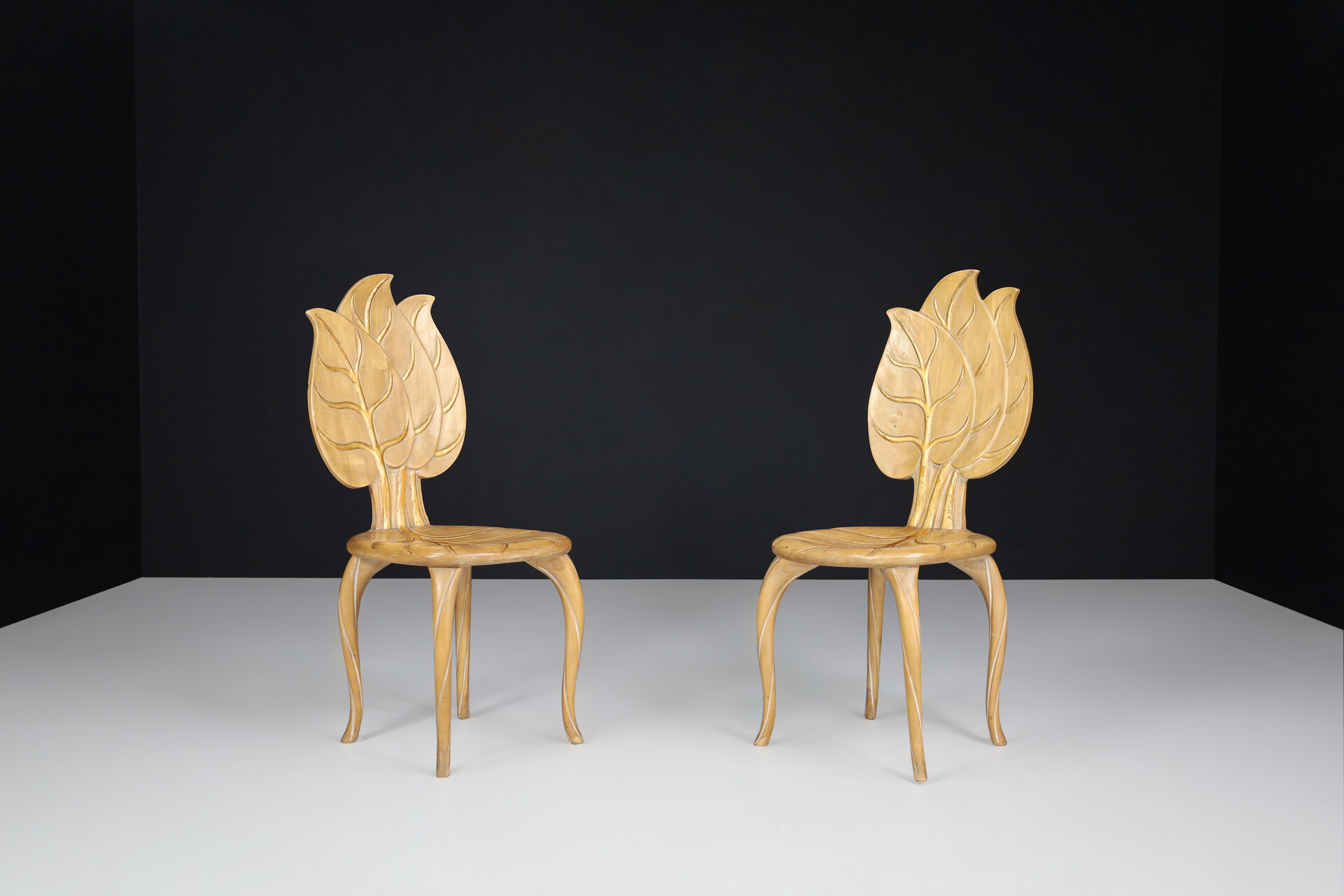 Art and craft Bartolozzi & Maioli Wooden and Gold Leaf Chairs, Italy, 1970s Late-20th century