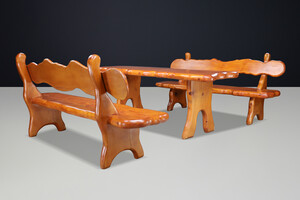 Art and craft Sculptural Alpine 2x bench and table in Solid Pine France 1970s Late-20th century