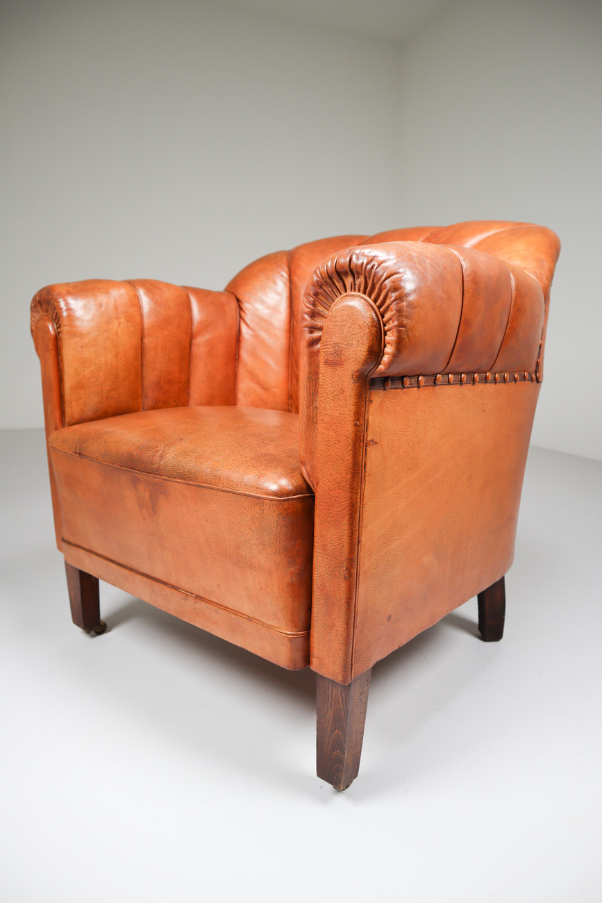 Art-Deco Club Chair in Patinated Cognac Leather, Praque 1930s Early-20th century