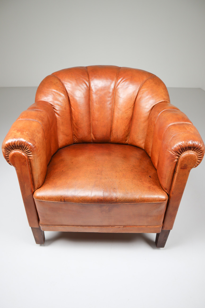 Art-Deco Club Chair in Patinated Cognac Leather, Praque 1930s Early-20th century