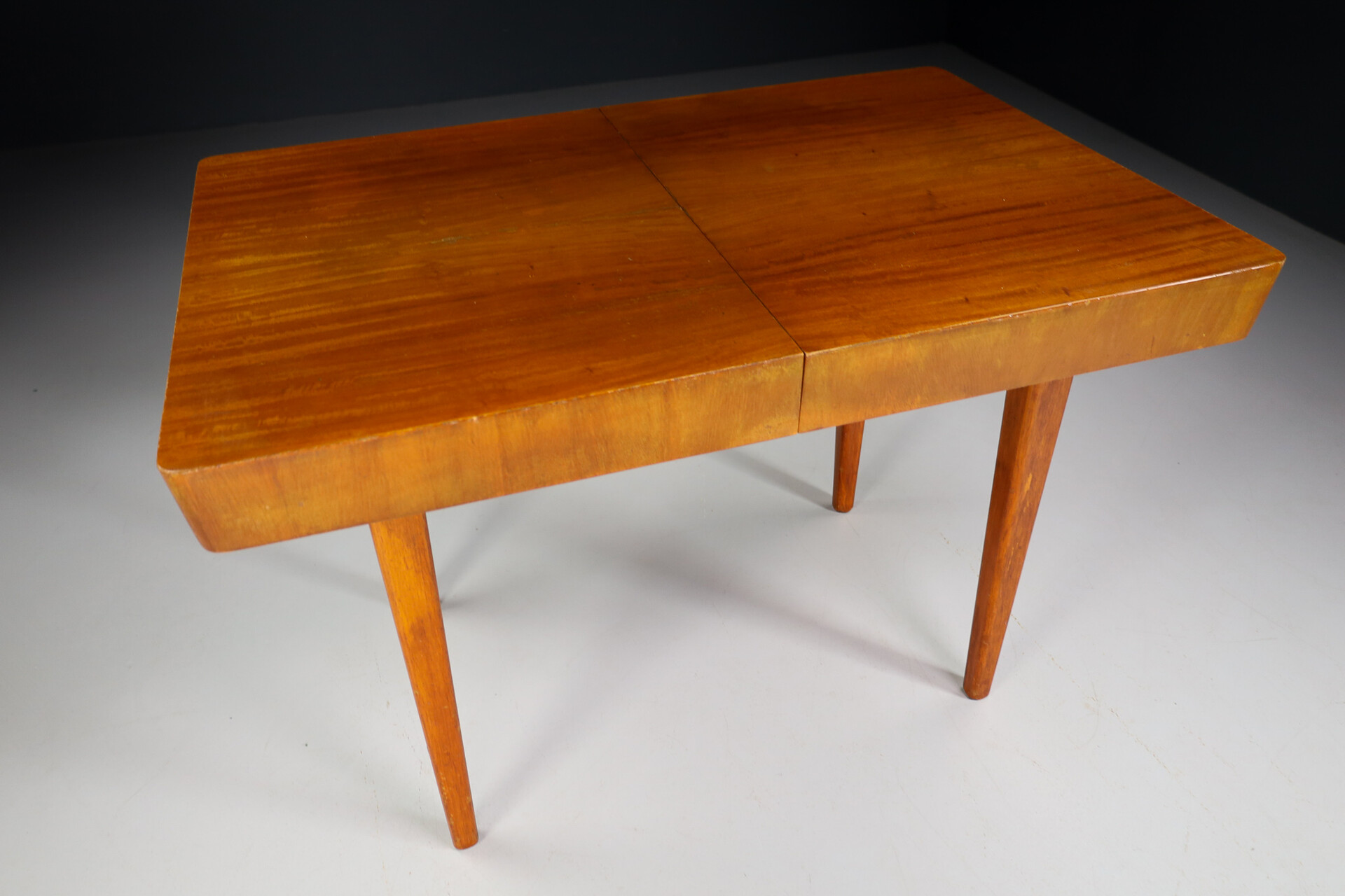 Art Deco Extendable Dining Table Designed by Jind ich Halabala
