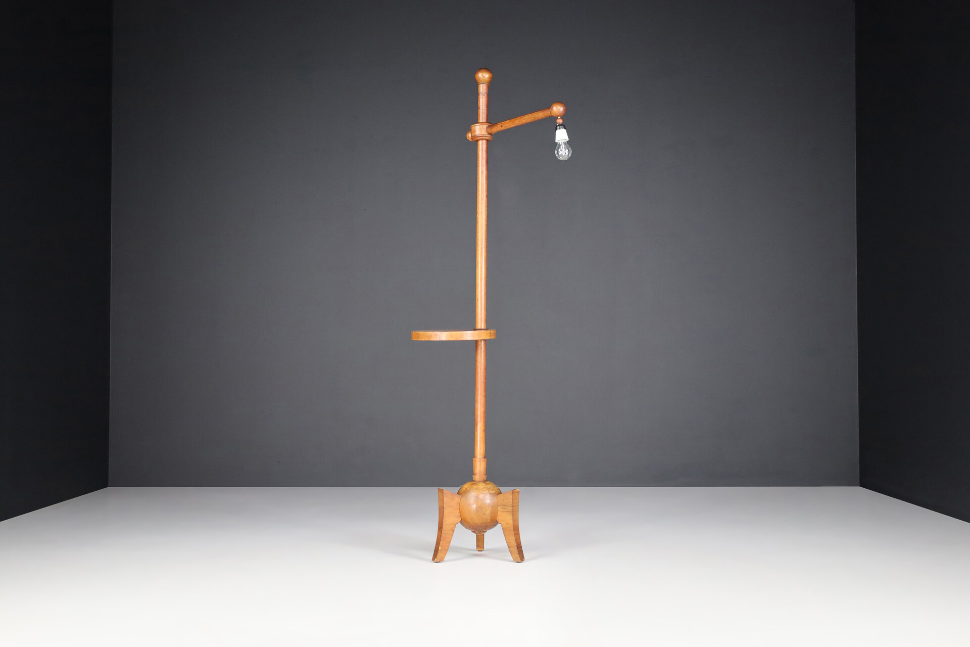 Art deco floor lamp in Walnut wood , Austria 1930s Early-20th century