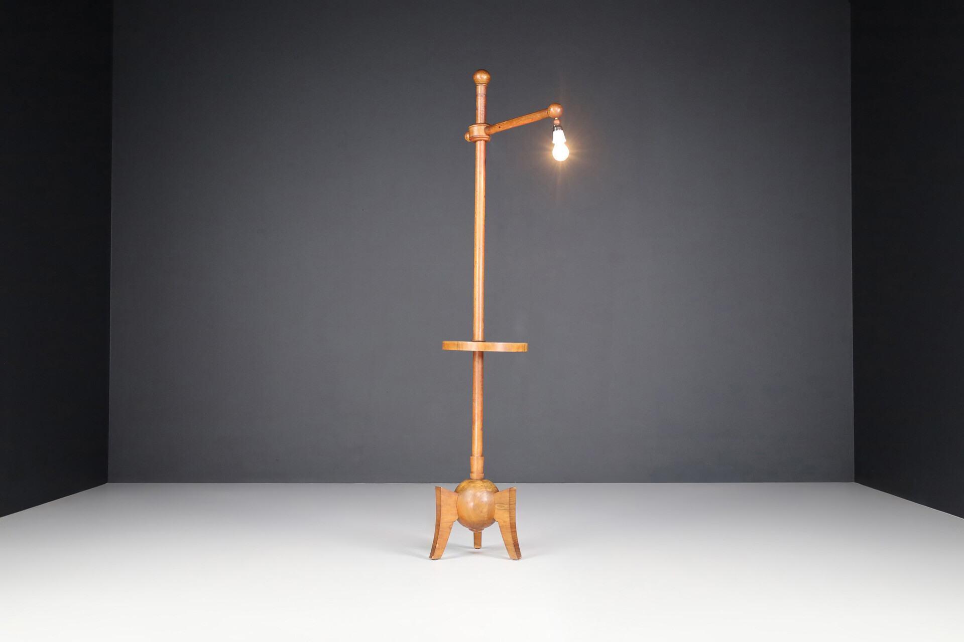 Art deco floor lamp in Walnut wood , Austria 1930s Early-20th century