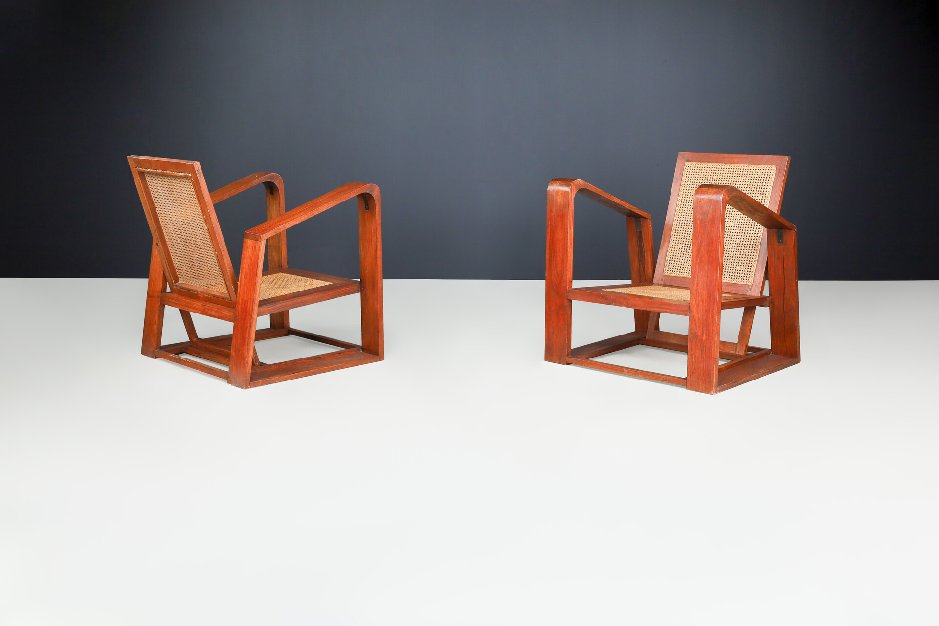 Art deco Lounge chair in hardwood and webbing, Italy 1920s 20th century