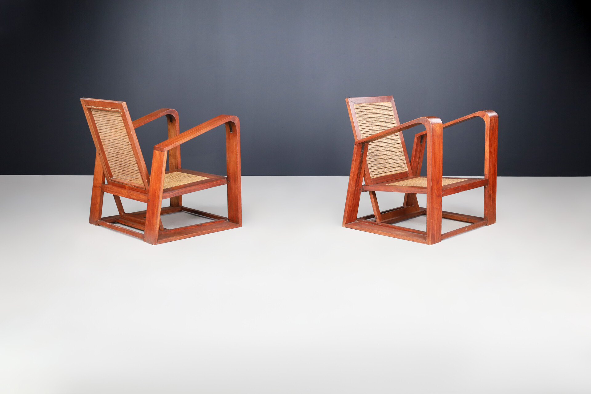 Art deco Lounge chair in hardwood and webbing, Italy 1920s 20th century