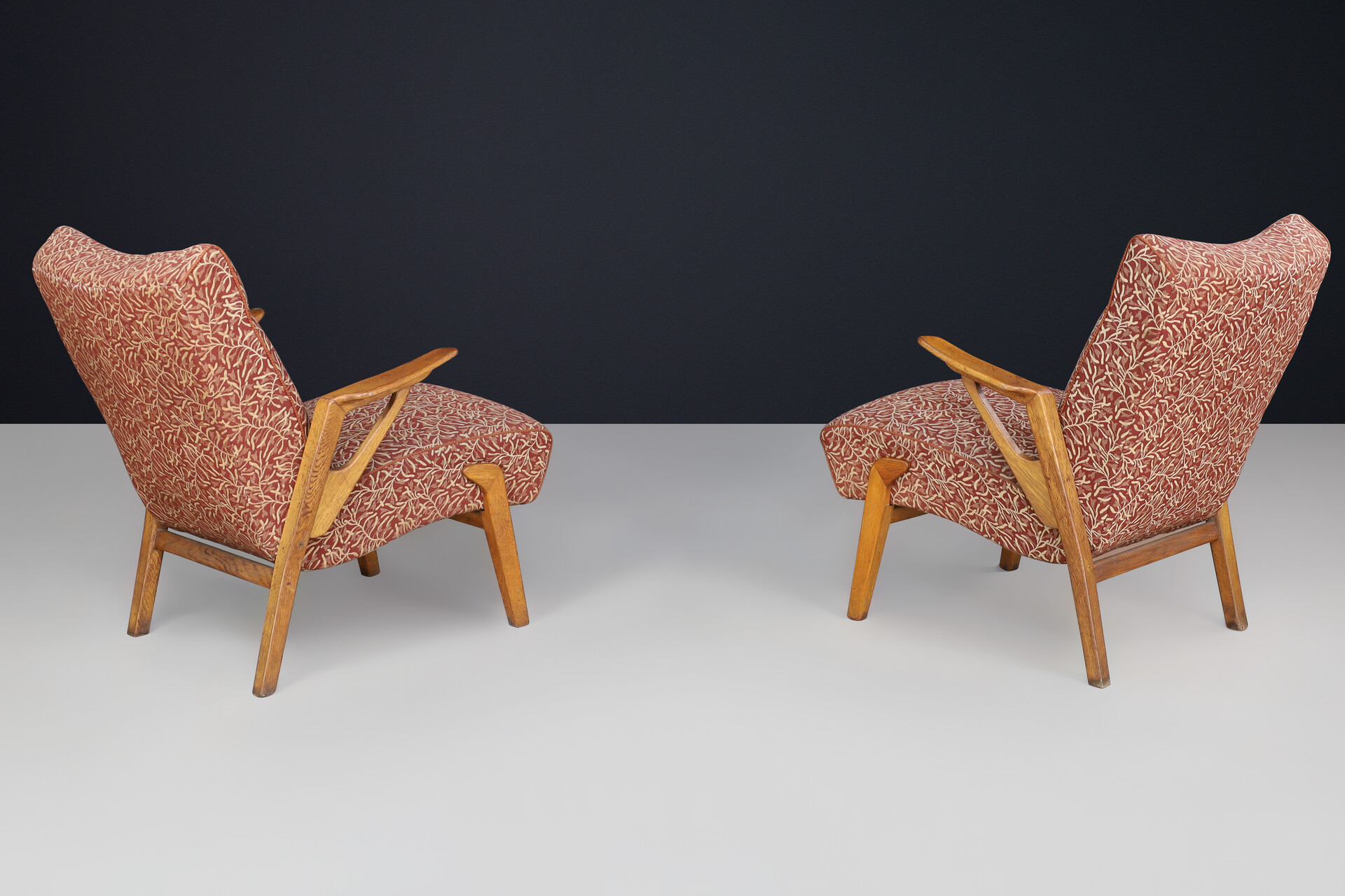 Art Deco lounge chairs in Oak and Original Upholstery By Antonin Kybal, CZ 1930s Mid-20th century