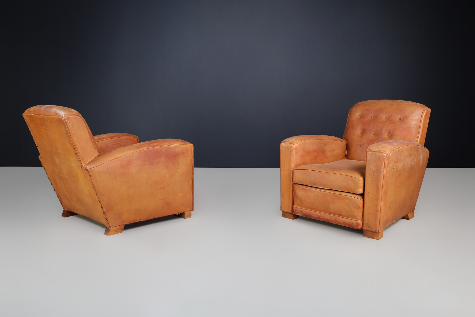 Art deco Patinated leather Lounge Chairs, France 1940 Mid-20th century