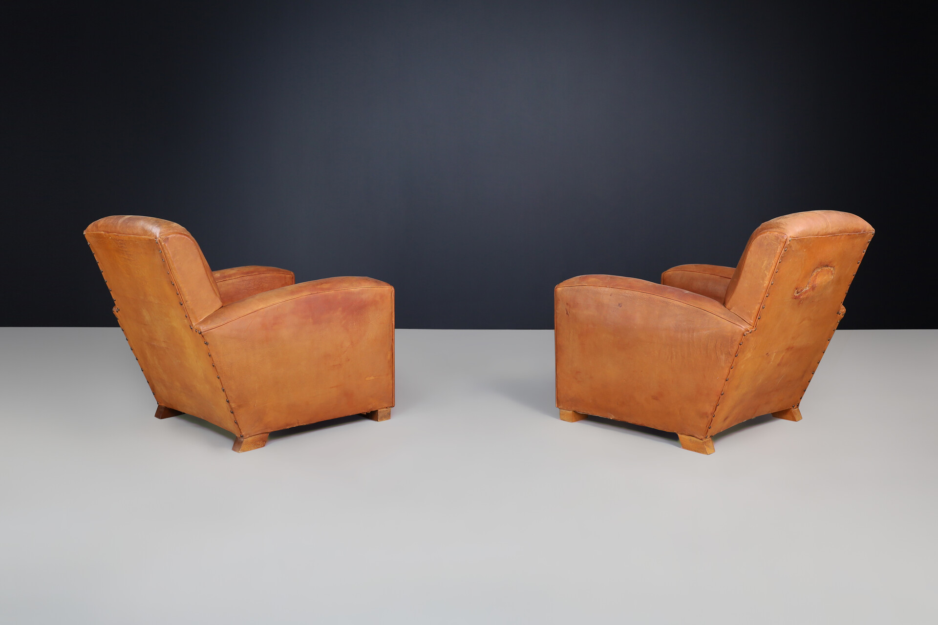 Art deco Patinated leather Lounge Chairs, France 1940 Mid-20th century