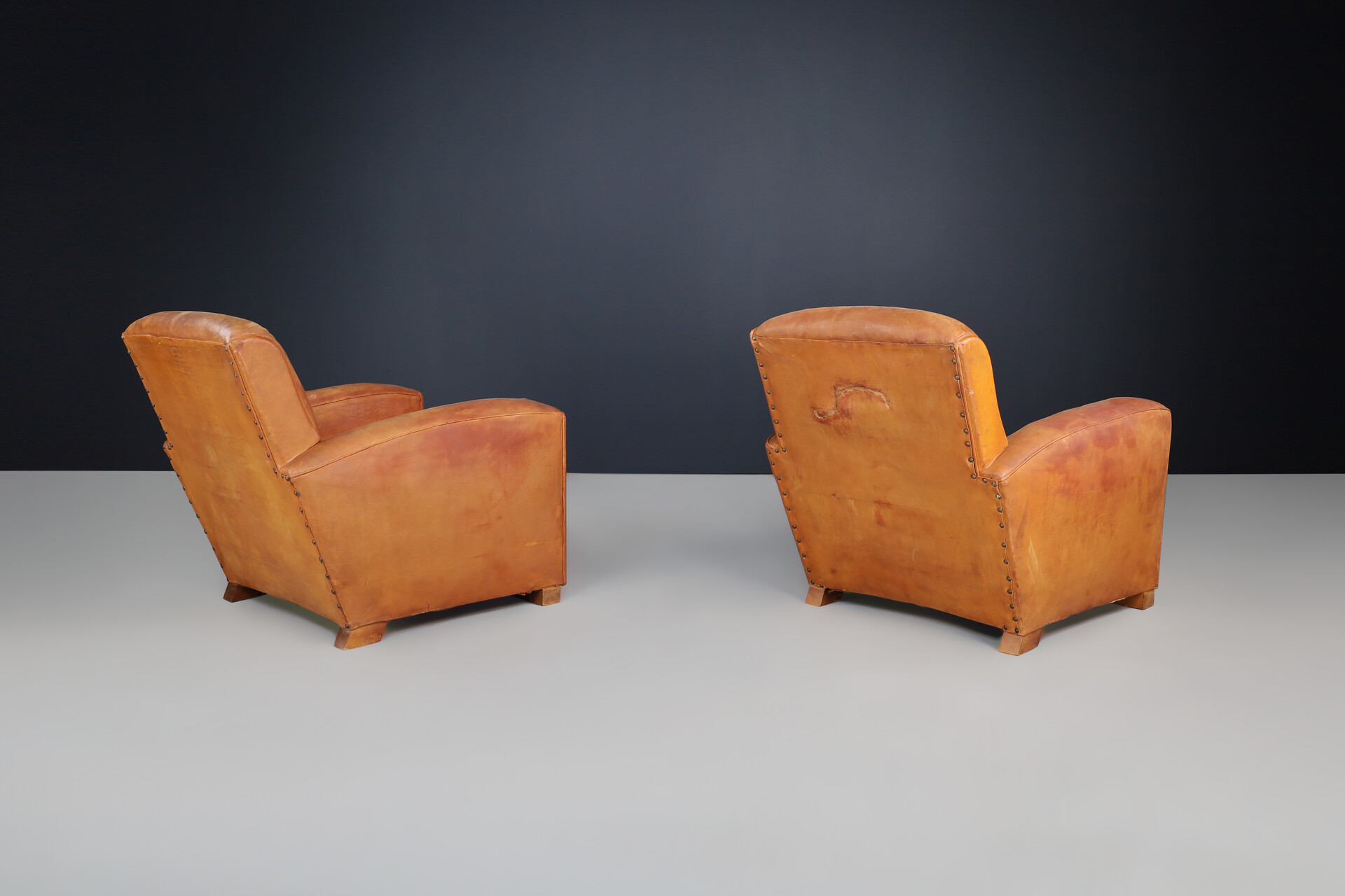 Art deco Patinated leather Lounge Chairs, France 1940 Mid-20th century