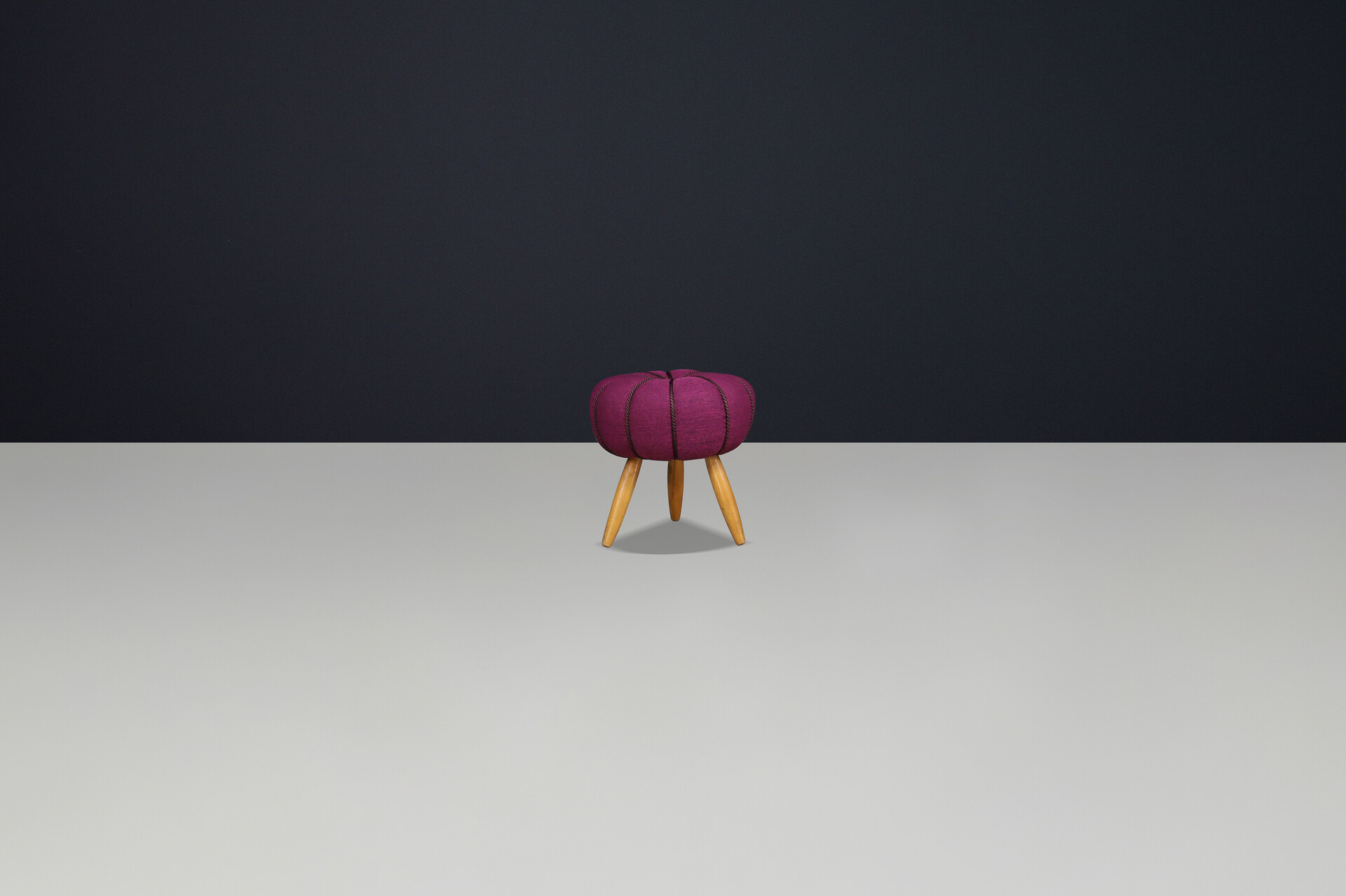 Art deco pouf -  tabouret in new upholstery Praque 1930s Early-20th century