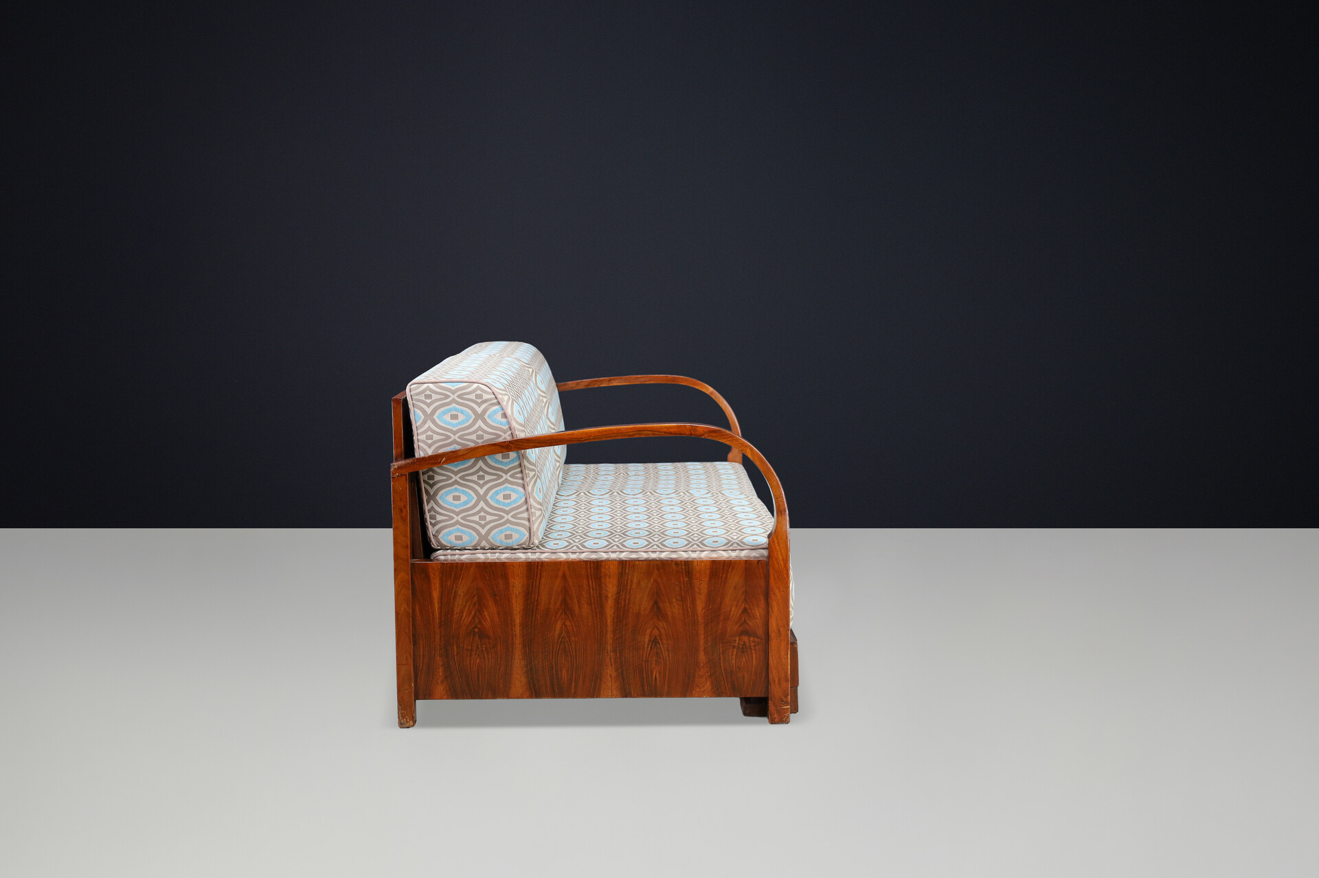 Art Deco Walnut Sofa with Pull-Out Daybed Function, Prague, 1930s Early-20th century
