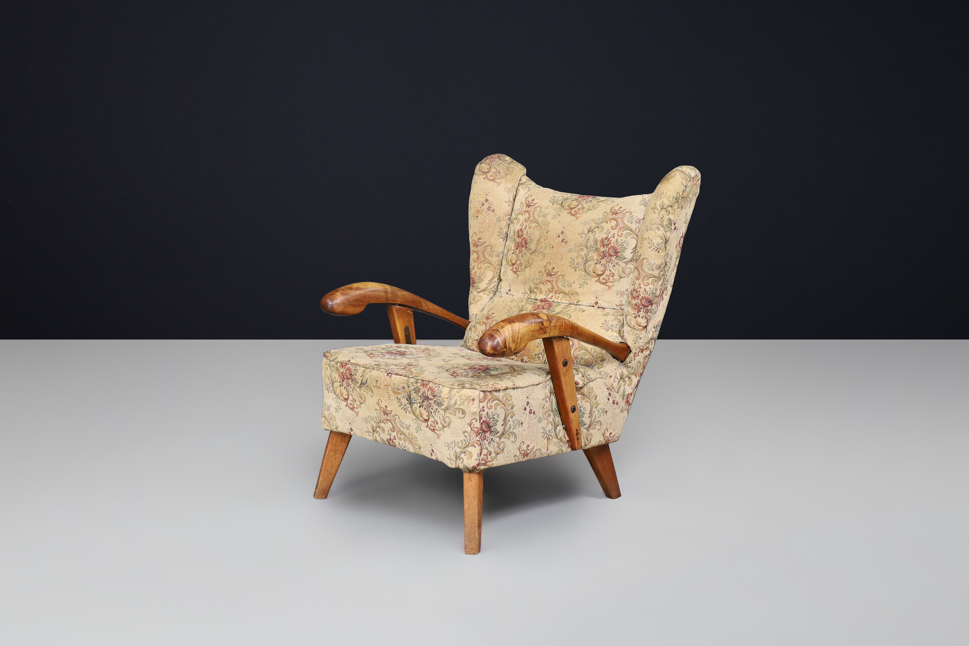 Art Deco walnut wingback armchair by Jan Vaněk, Czechoslovakia 1930 Mid-20th century