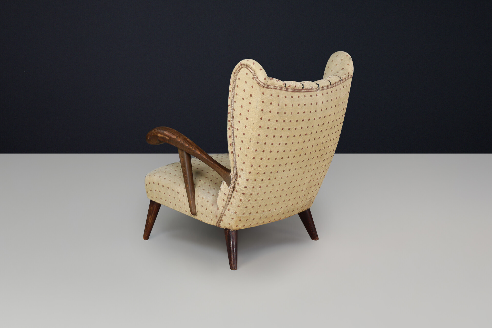 Art Deco walnut wingback armchair by Jan Vaněk, Czechoslovakia 1930 Mid-20th century