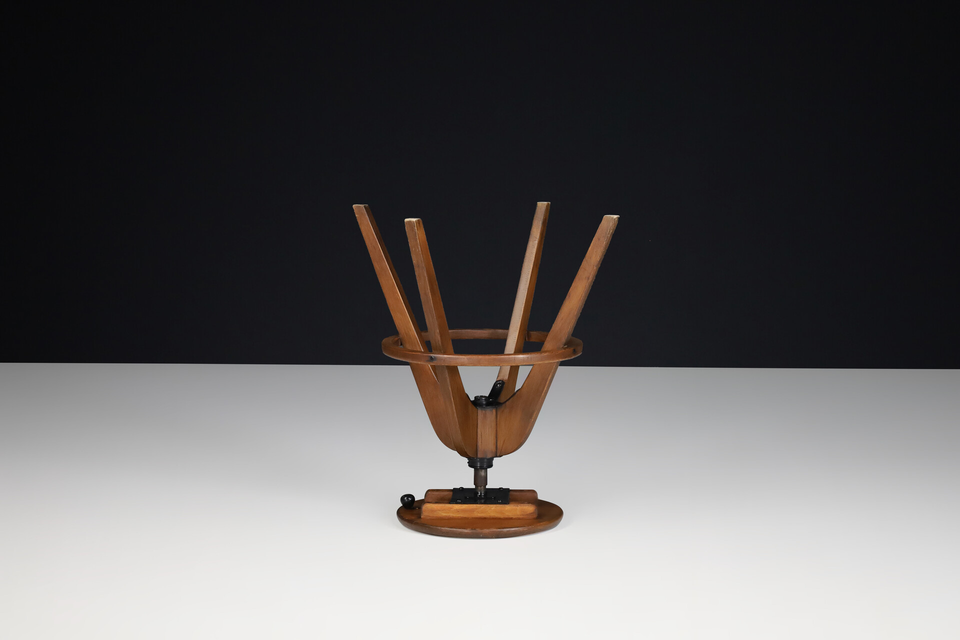 Bauhaus Architect adjustable stool, France 1930 20th century