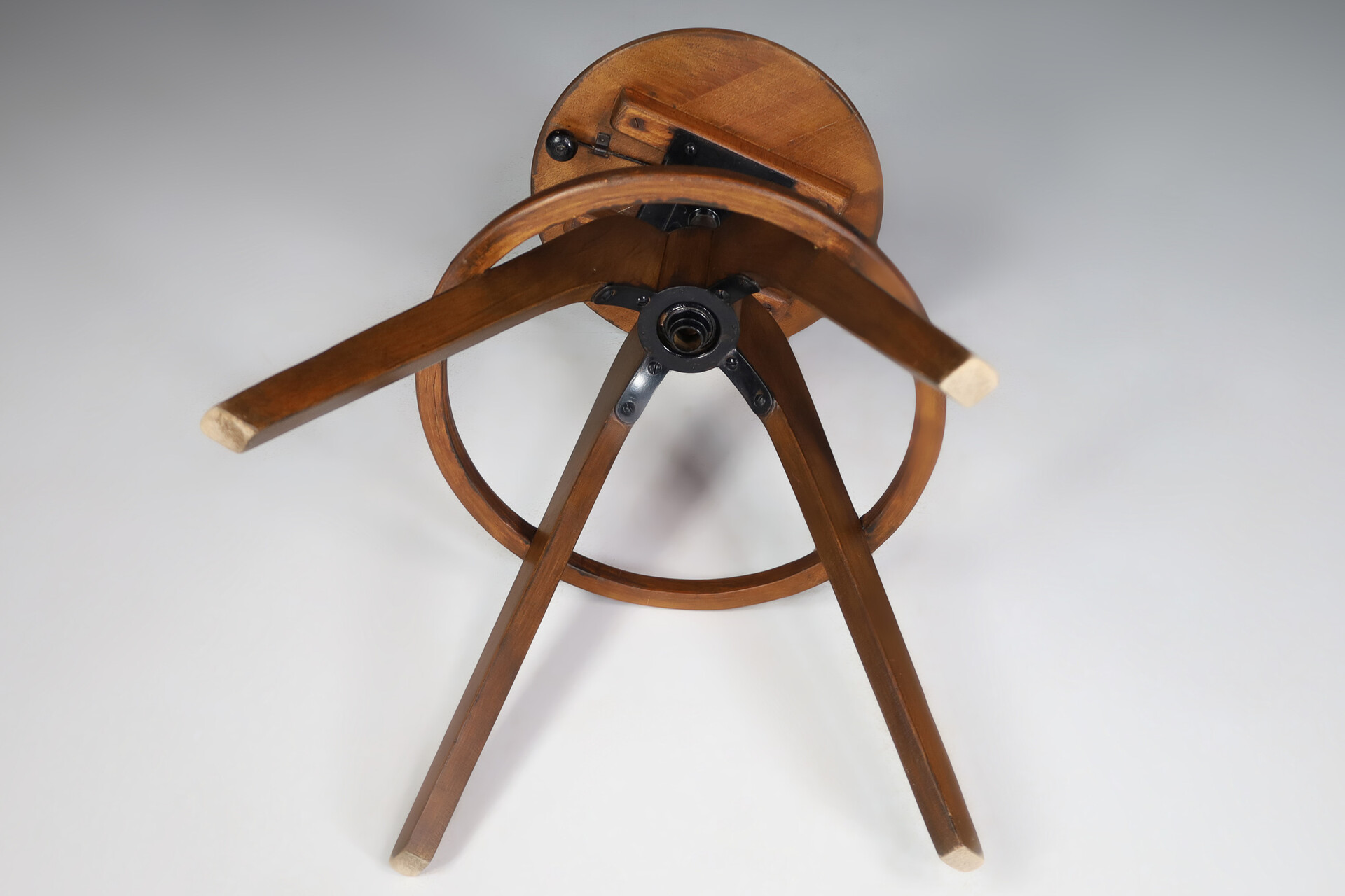 Bauhaus Architect adjustable stool, France 1930 20th century