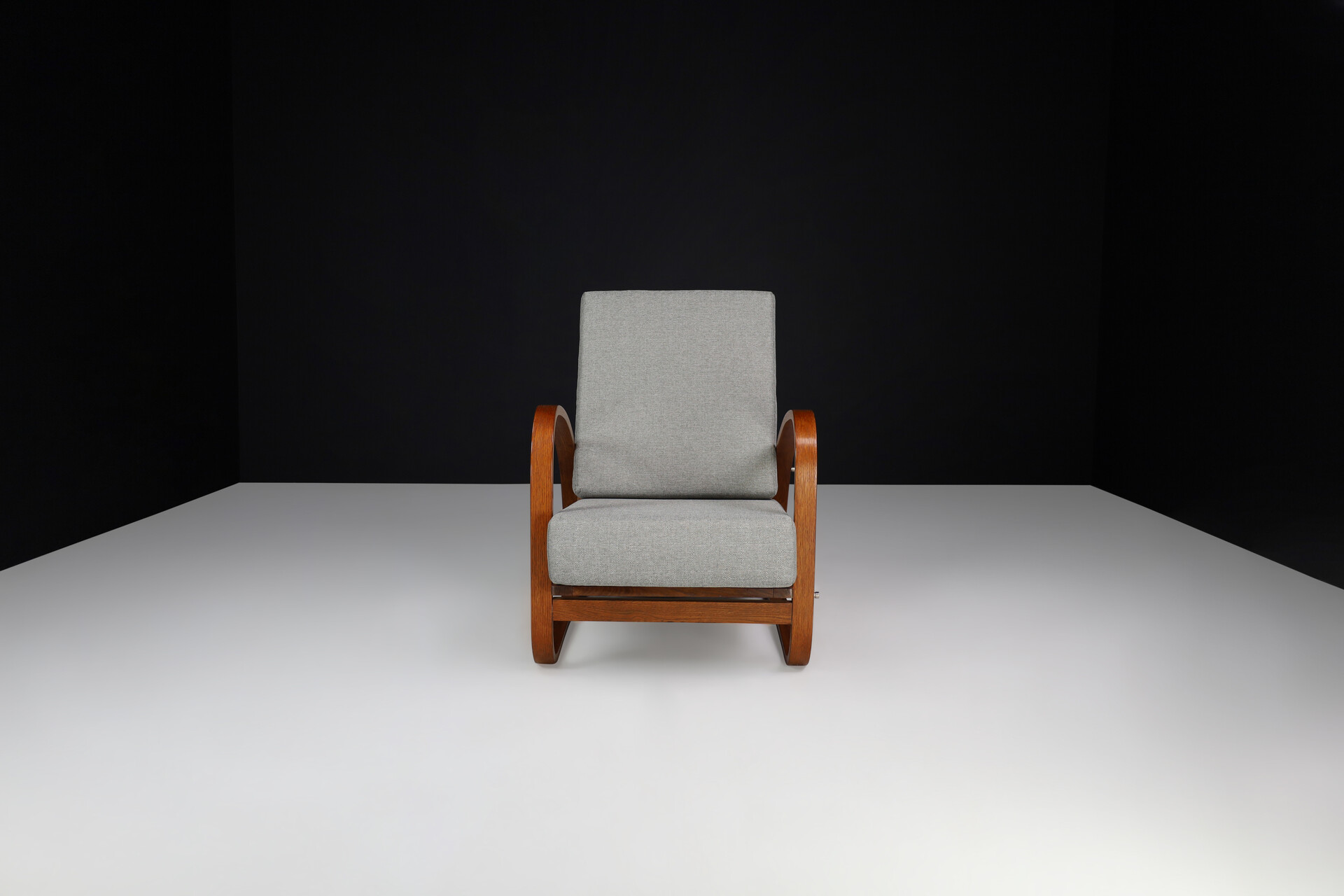 Bauhaus Art Deco Adjustable Oak H-70 lounge chair by Jindrich Halabala, 1930s Early-20th century