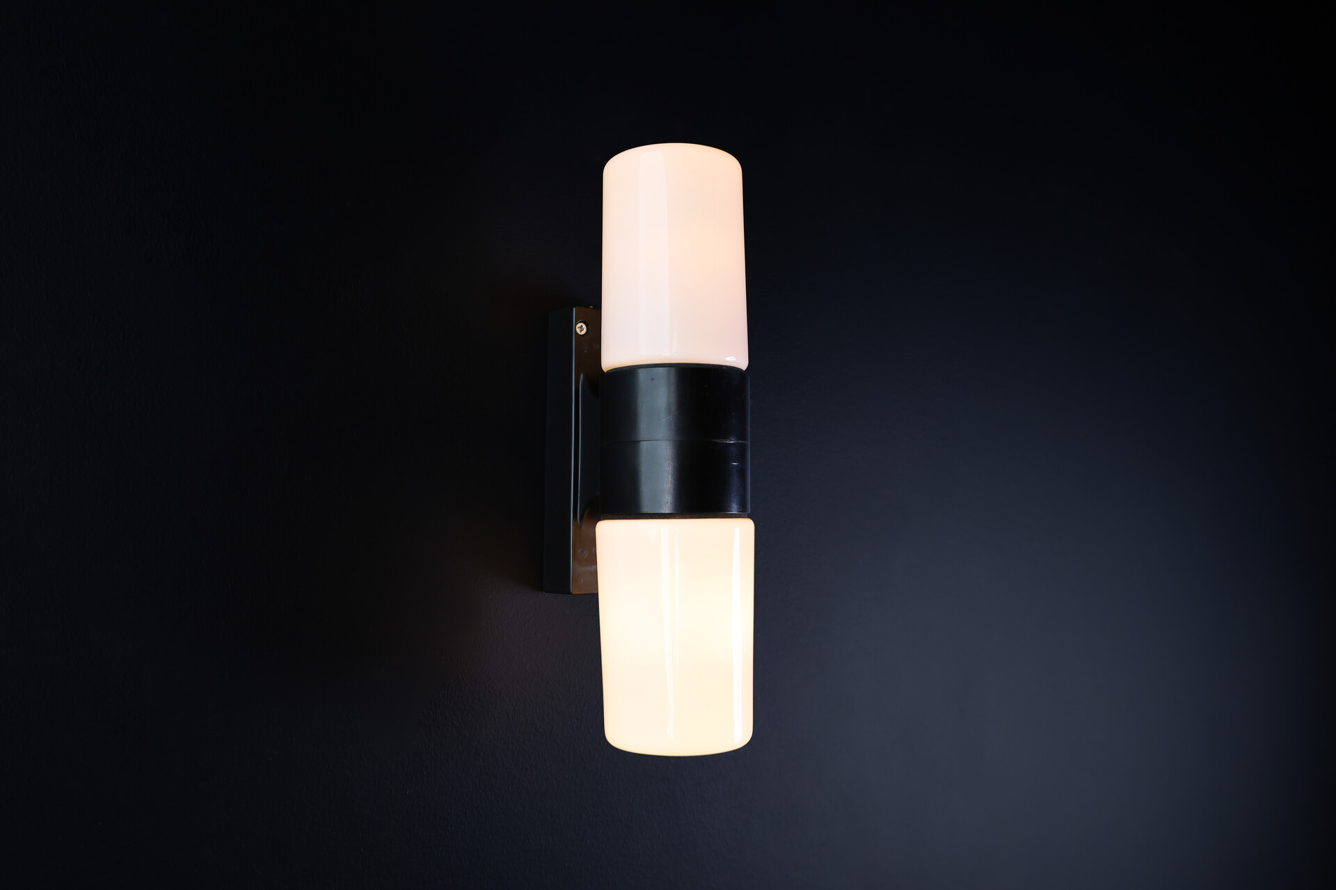 Bauhaus Bakelite wall sconces Germany 1930 Mid-20th century