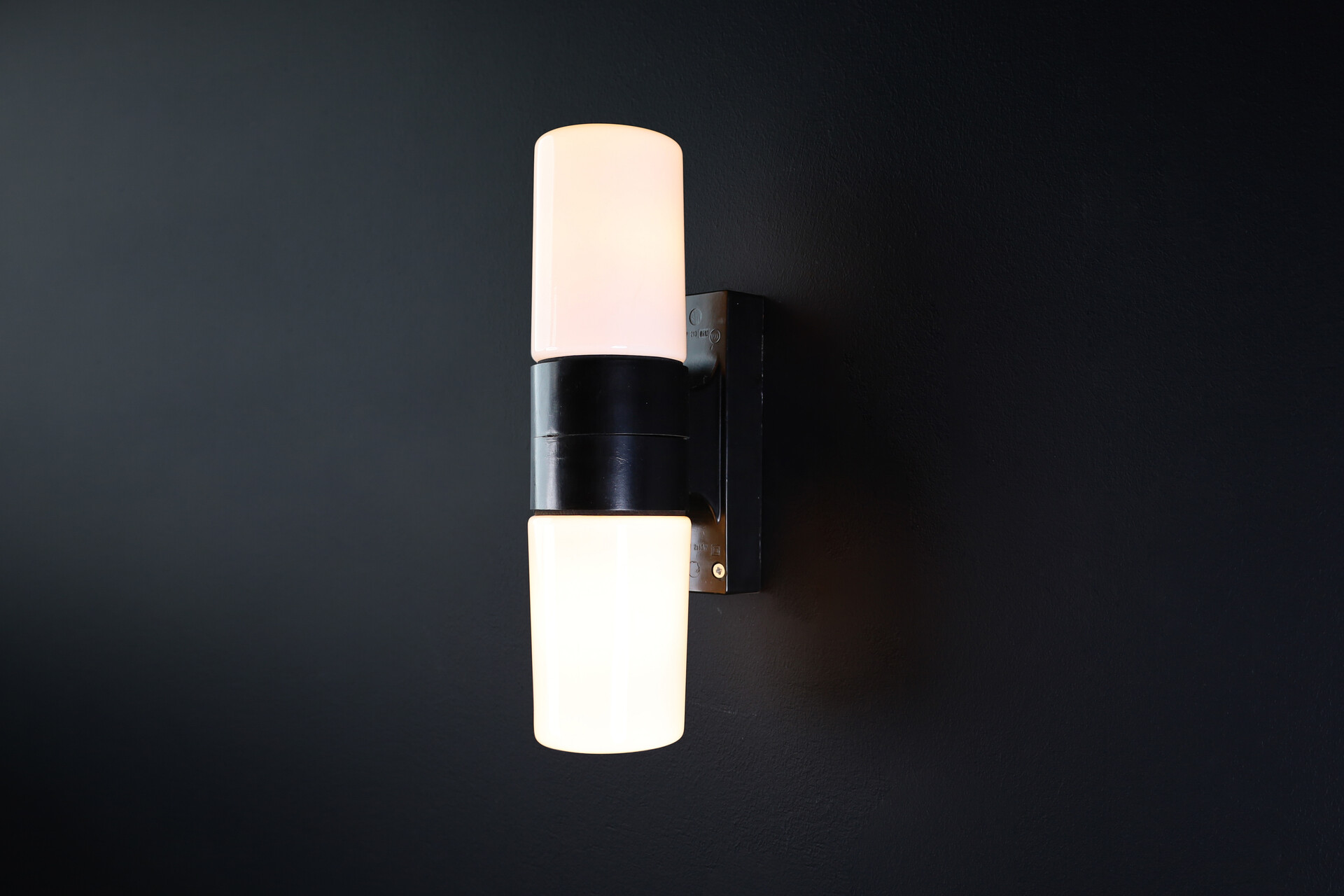 Bauhaus Bakelite wall sconces Germany 1930 Mid-20th century