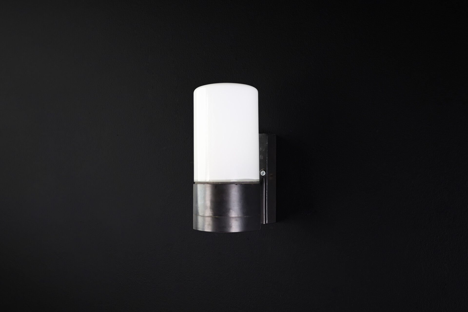 Bauhaus Bakelite wall sconces Germany 1930 Mid-20th century