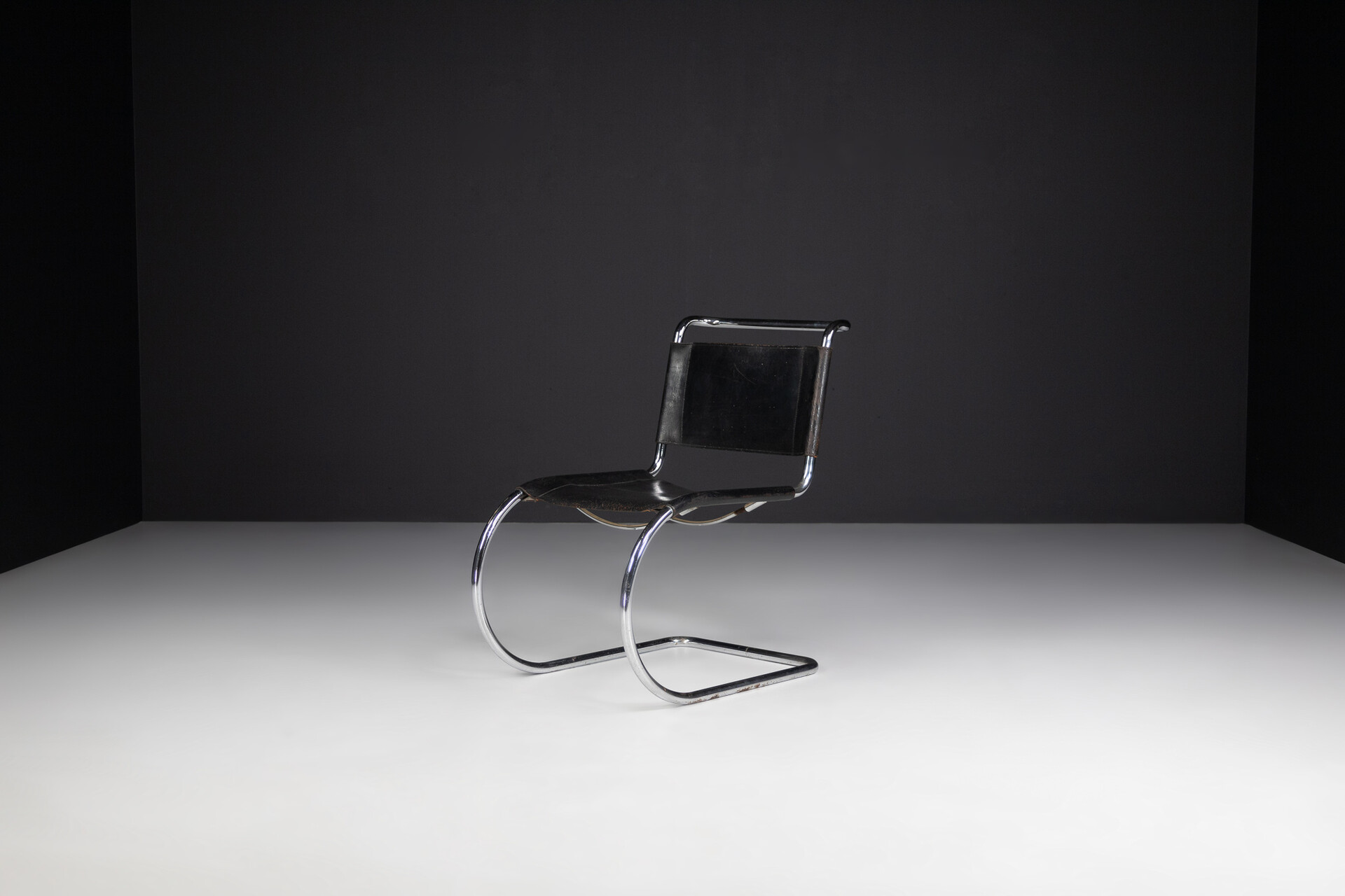 Bauhaus MR10 Cantilever Chair by Ludwig Mies van der Rohe Germany 1950s Mid-20th century